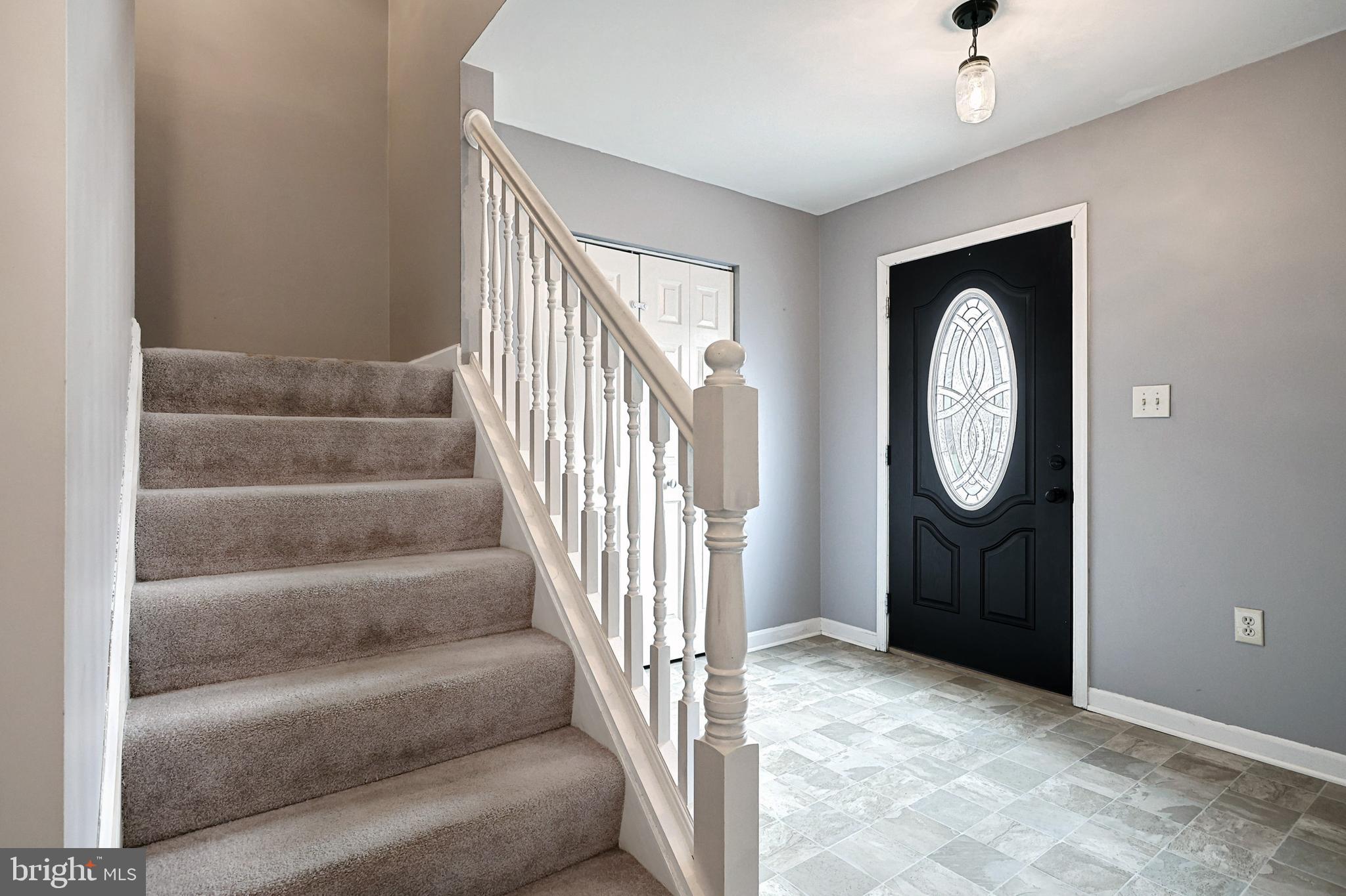 COUNTRY RIDGE - Residential