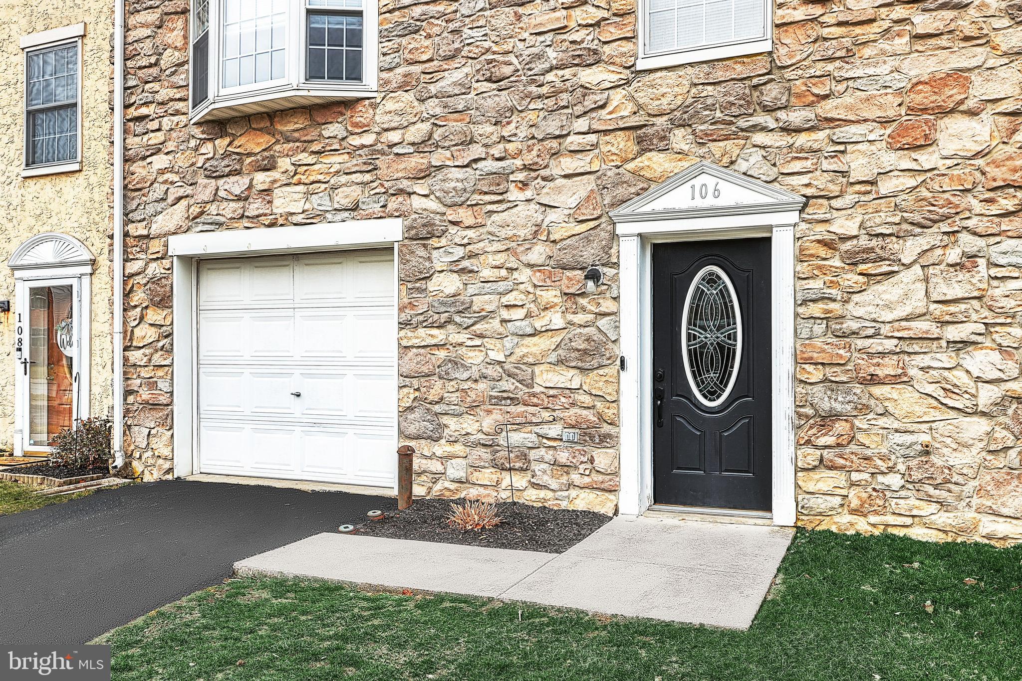 COUNTRY RIDGE - Residential