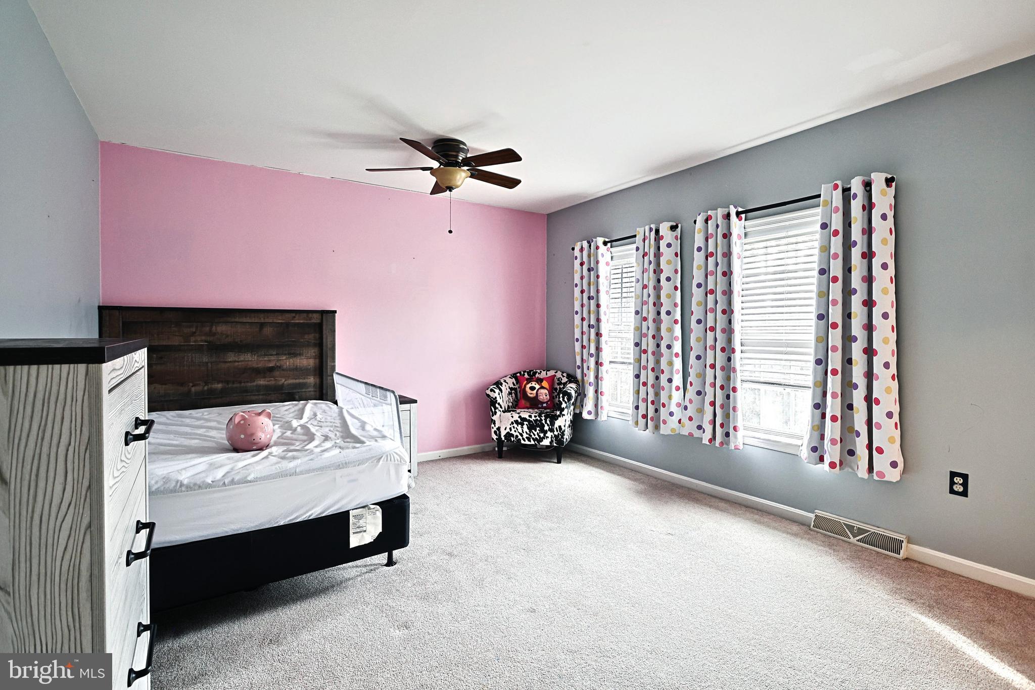 COUNTRY RIDGE - Residential