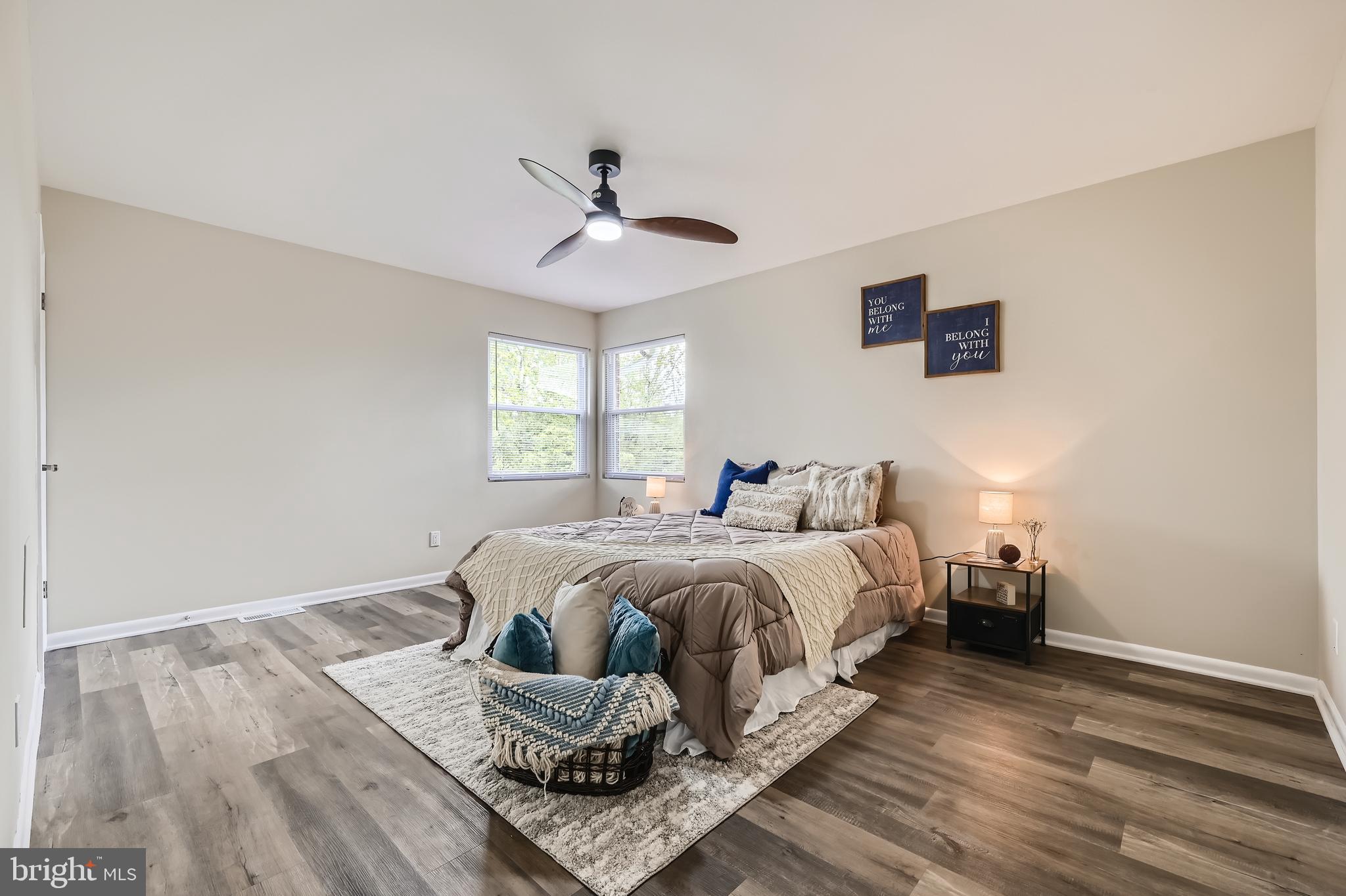 MONTROSE - Residential