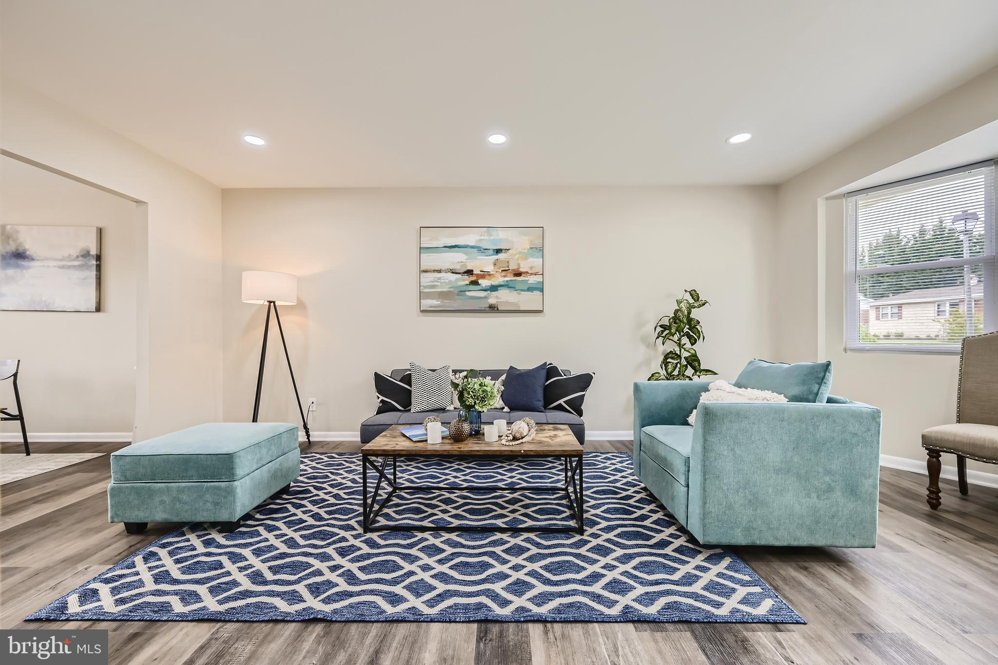 MONTROSE - Residential