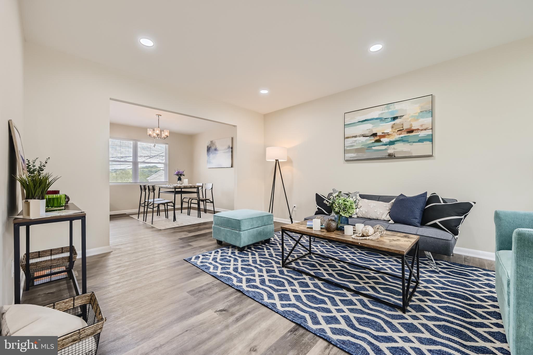 MONTROSE - Residential