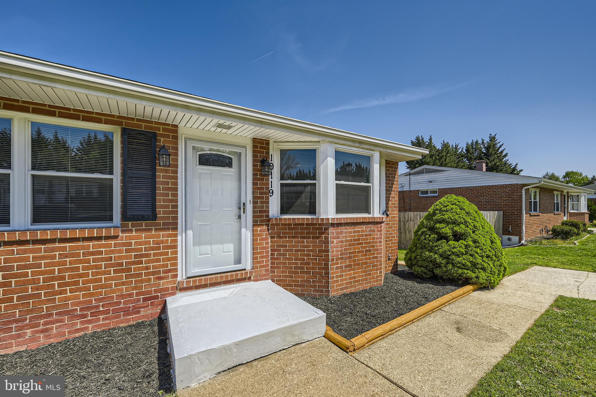 MONTROSE - Residential