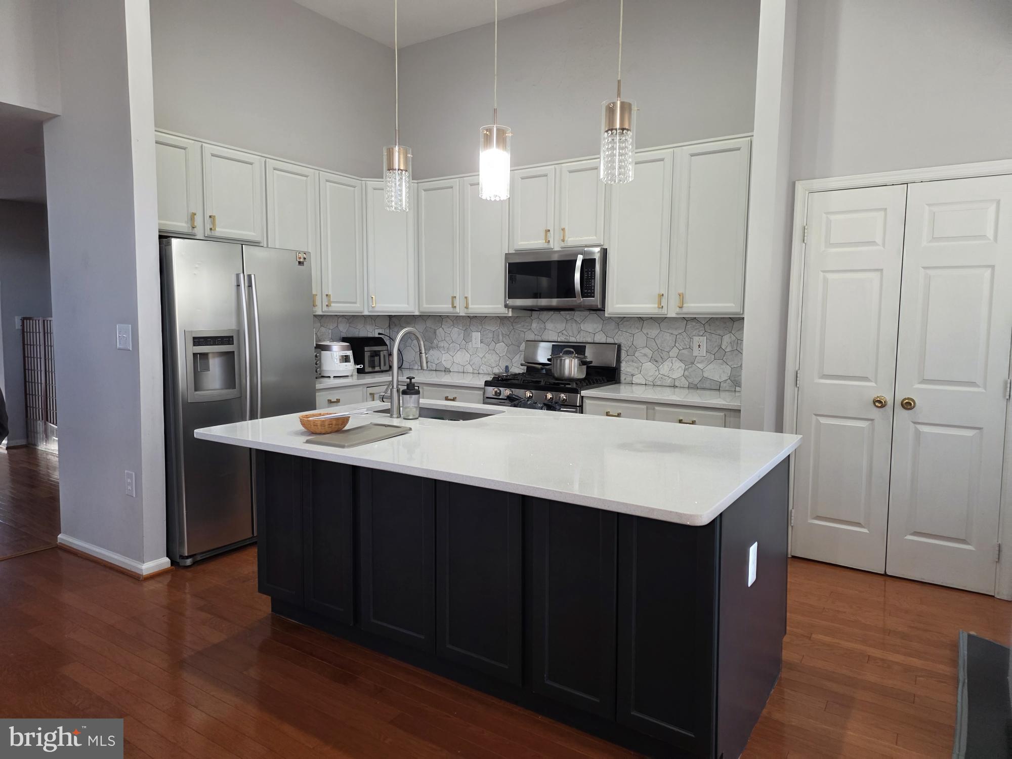 BRYARTON - Residential Lease