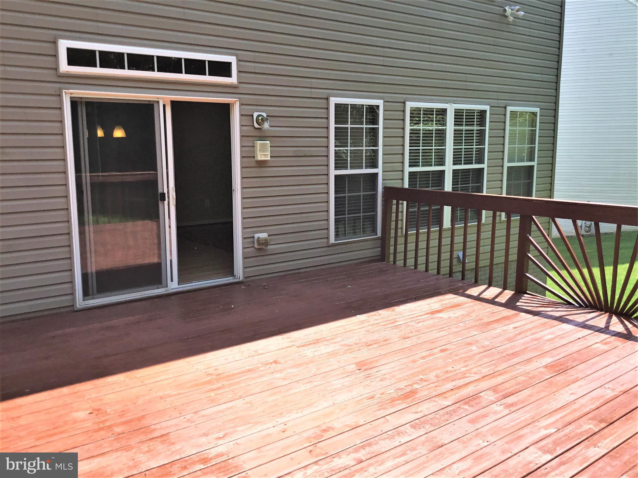 GLENSHIRE ESTATES - Residential Lease