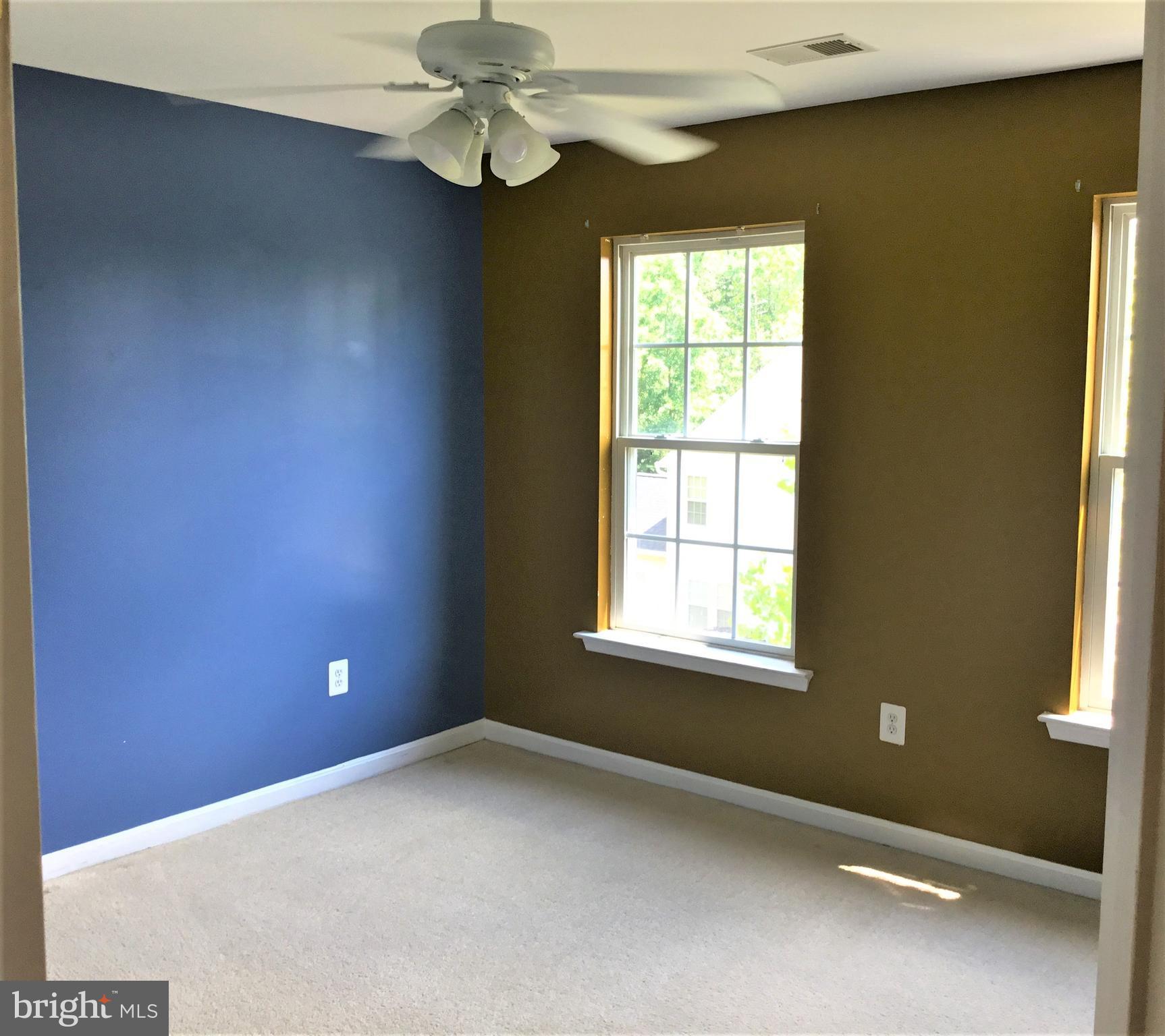 GLENSHIRE ESTATES - Residential Lease