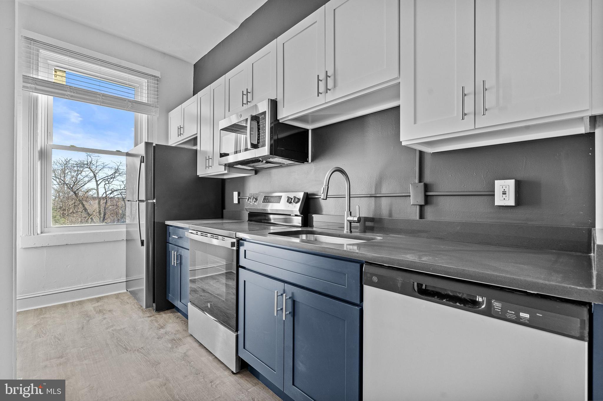 FRANKLIN SQUARE HISTORIC DISTRICT - Residential Lease