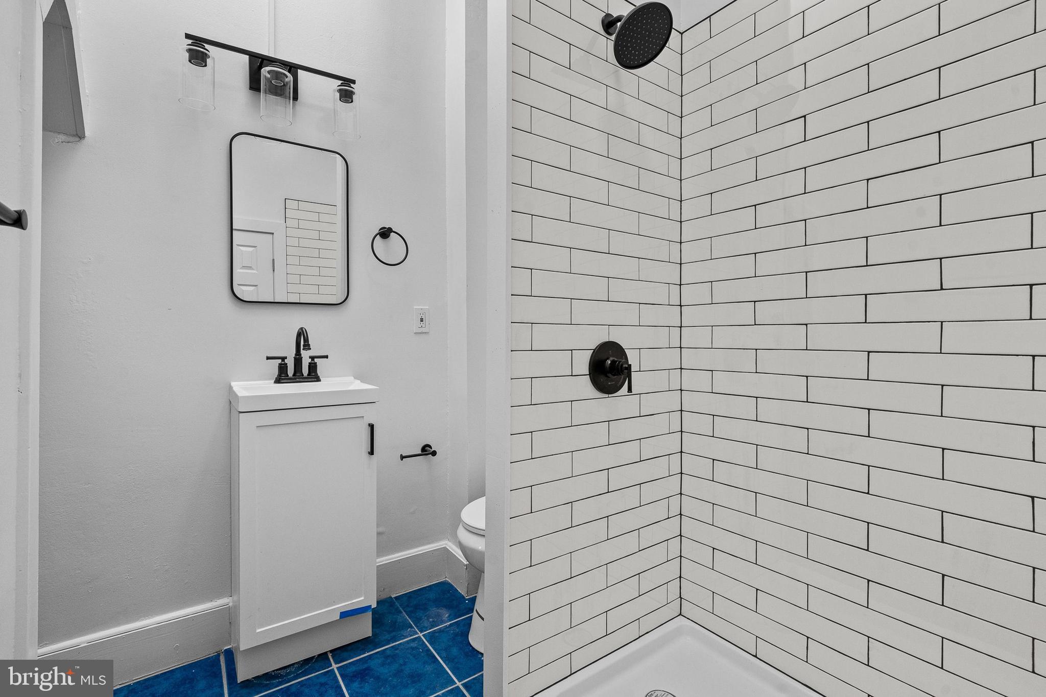 FRANKLIN SQUARE HISTORIC DISTRICT - Residential Lease