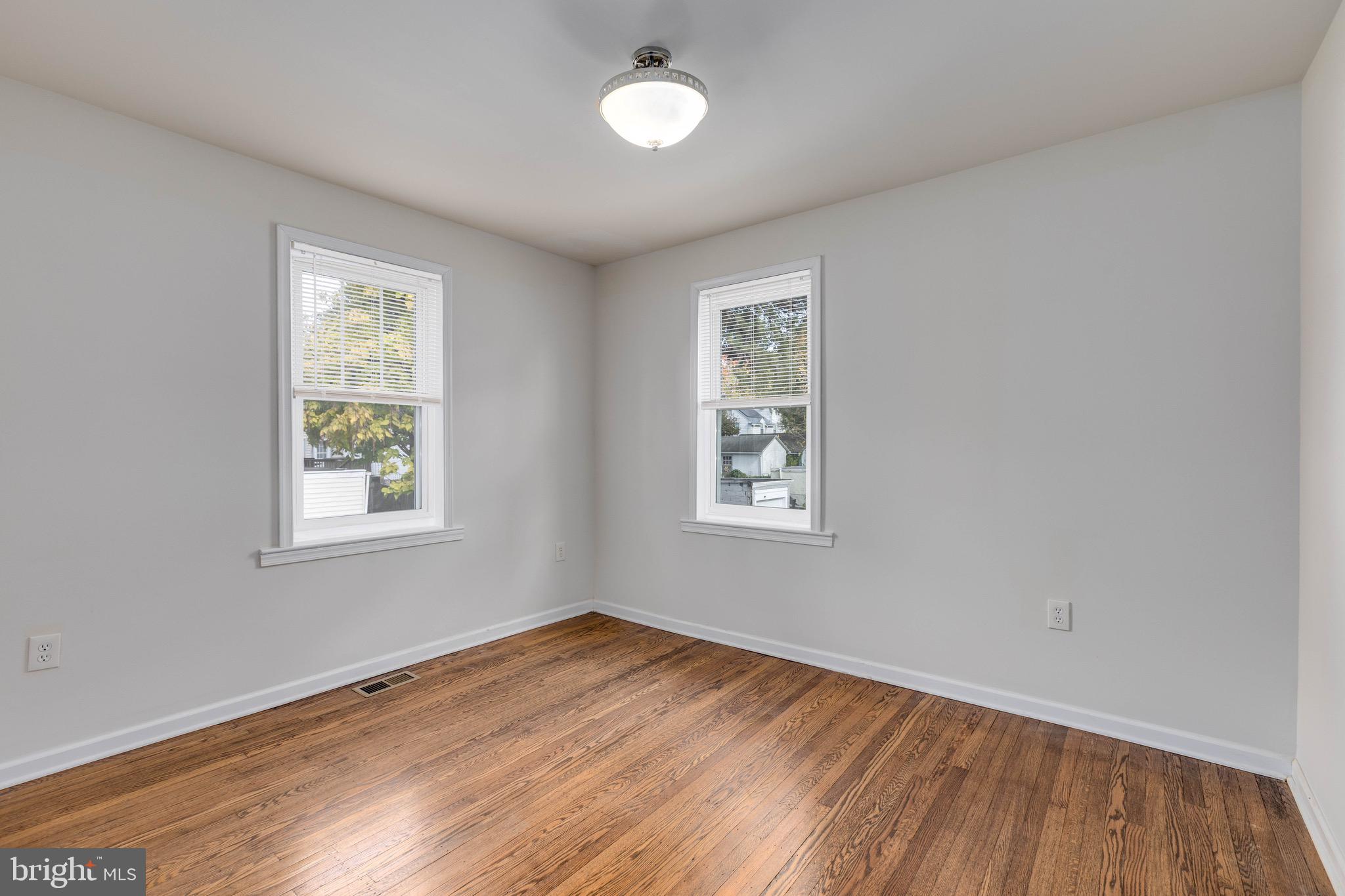 DREXEL PLAZA - Residential Lease