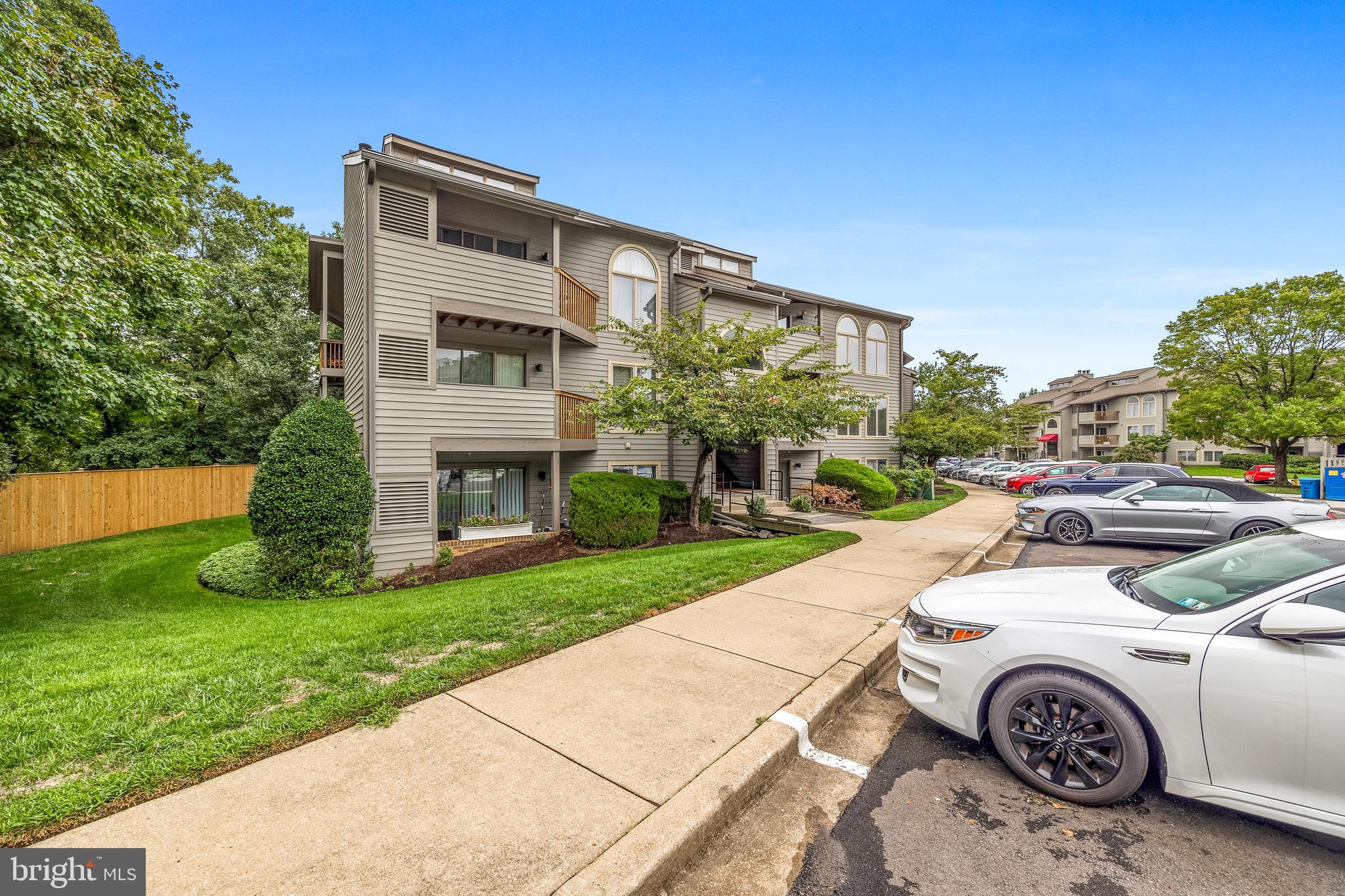 CHESAPEAKE HARBOUR - Residential