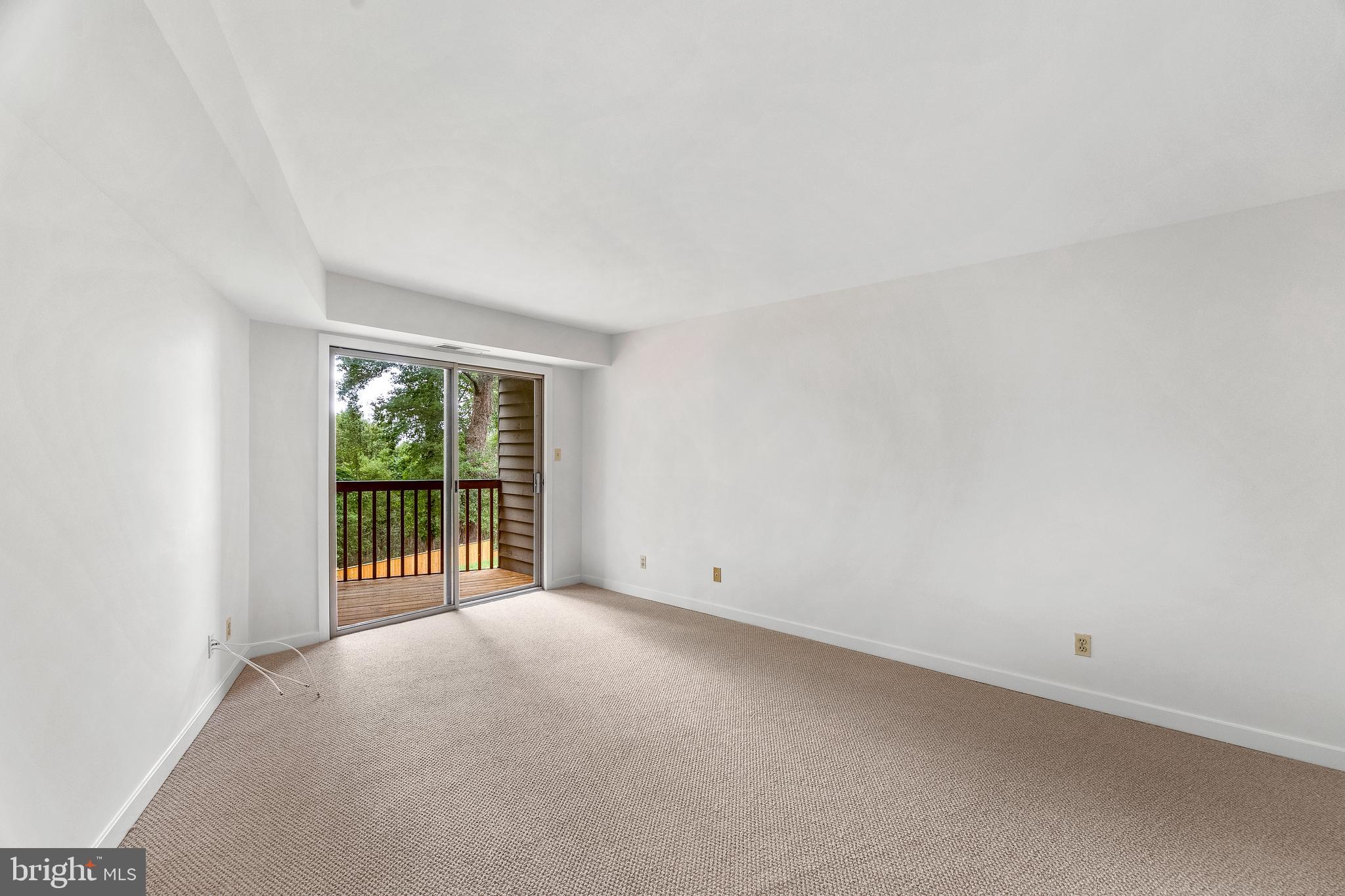 CHESAPEAKE HARBOUR - Residential