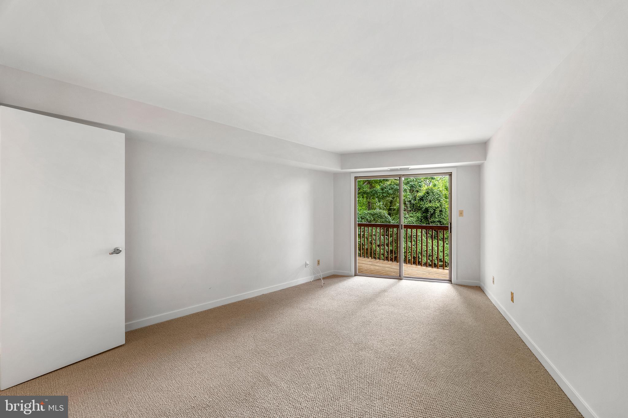 CHESAPEAKE HARBOUR - Residential