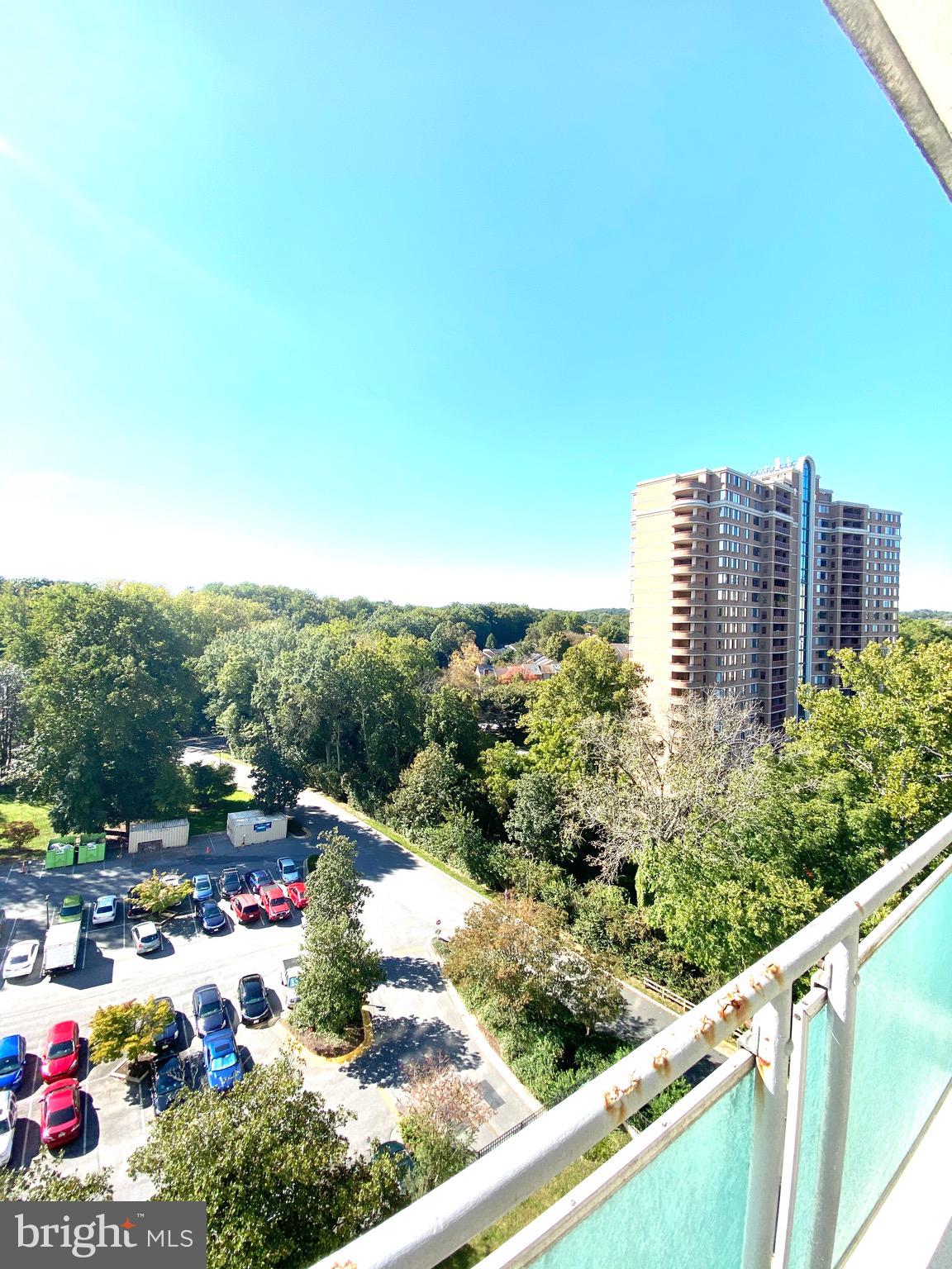AVALON GROSVENOR TOWER - Residential Lease