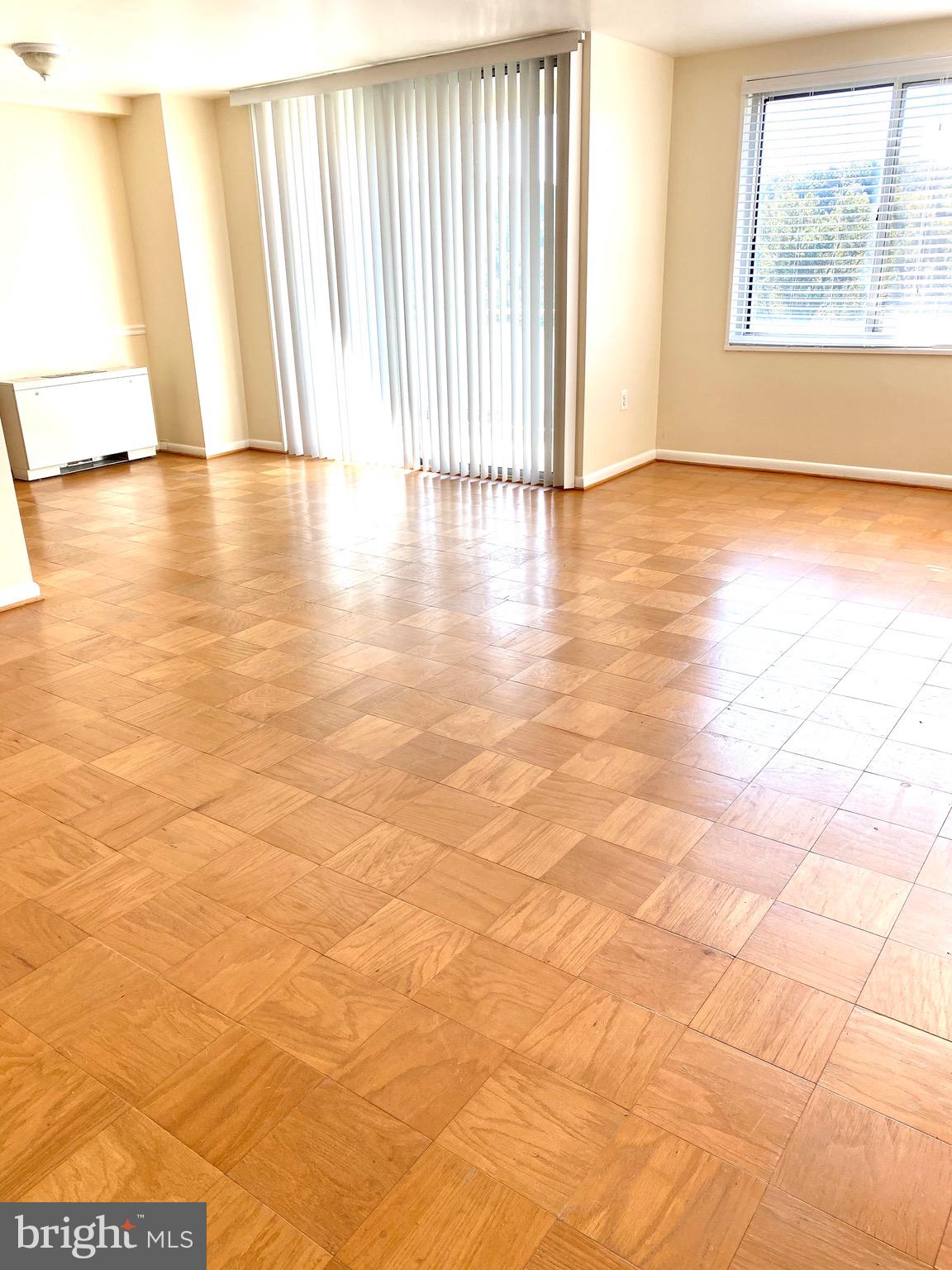 AVALON GROSVENOR TOWER - Residential Lease