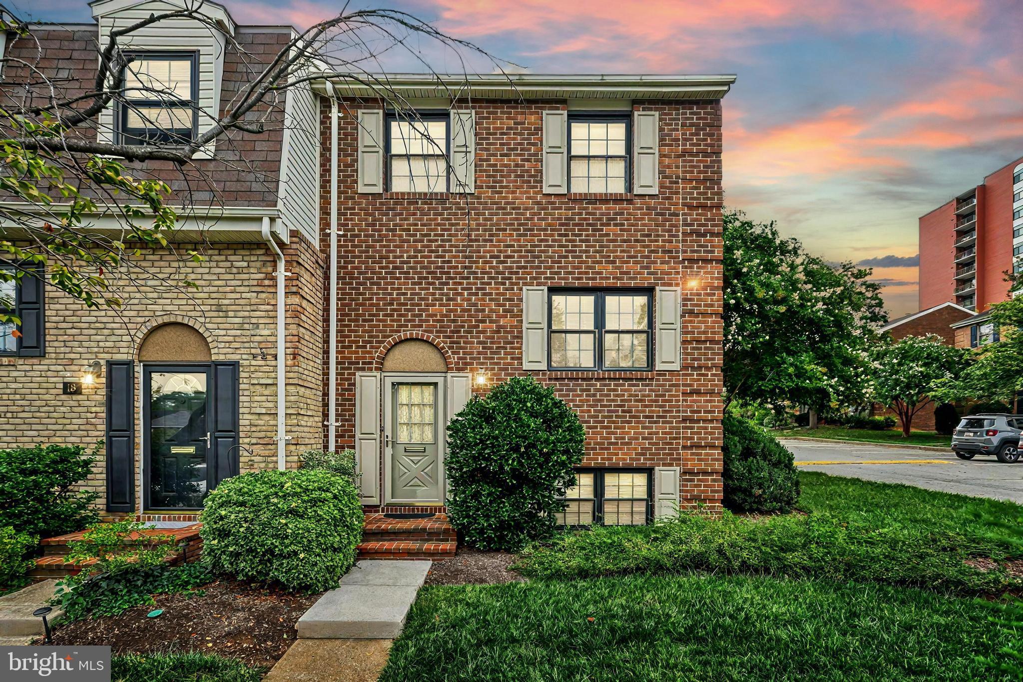 DULANEY TOWERS - Residential