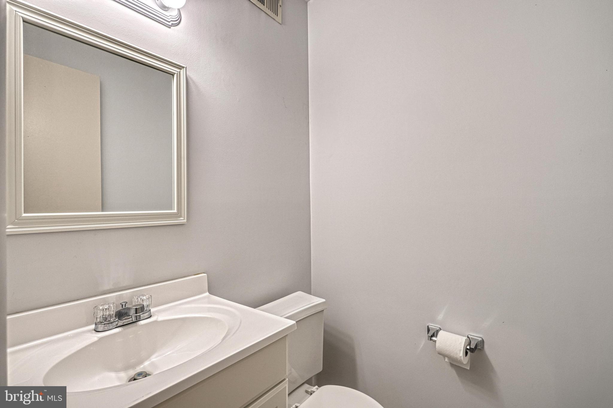 DULANEY TOWERS - Residential