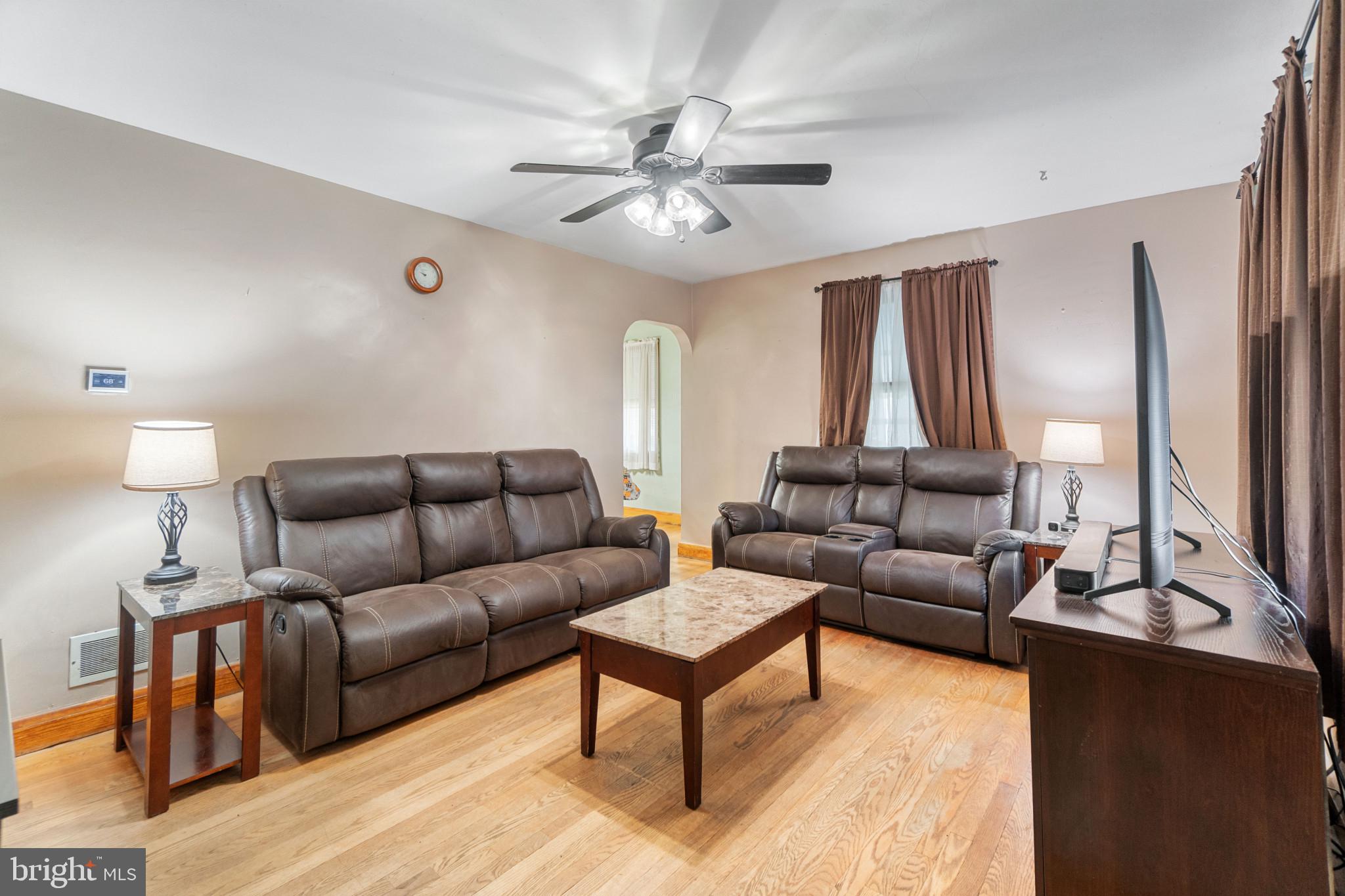 PINE TERRACE - Residential