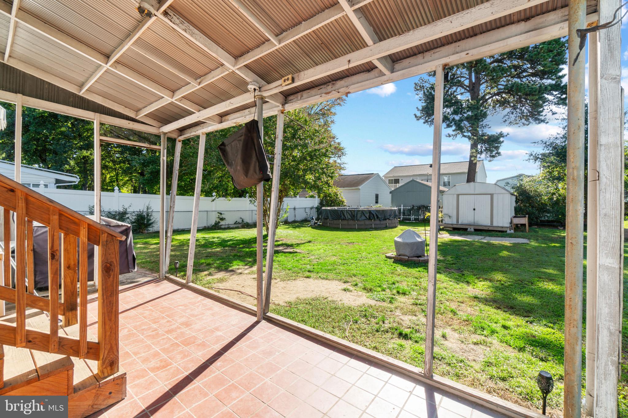 PINE TERRACE - Residential