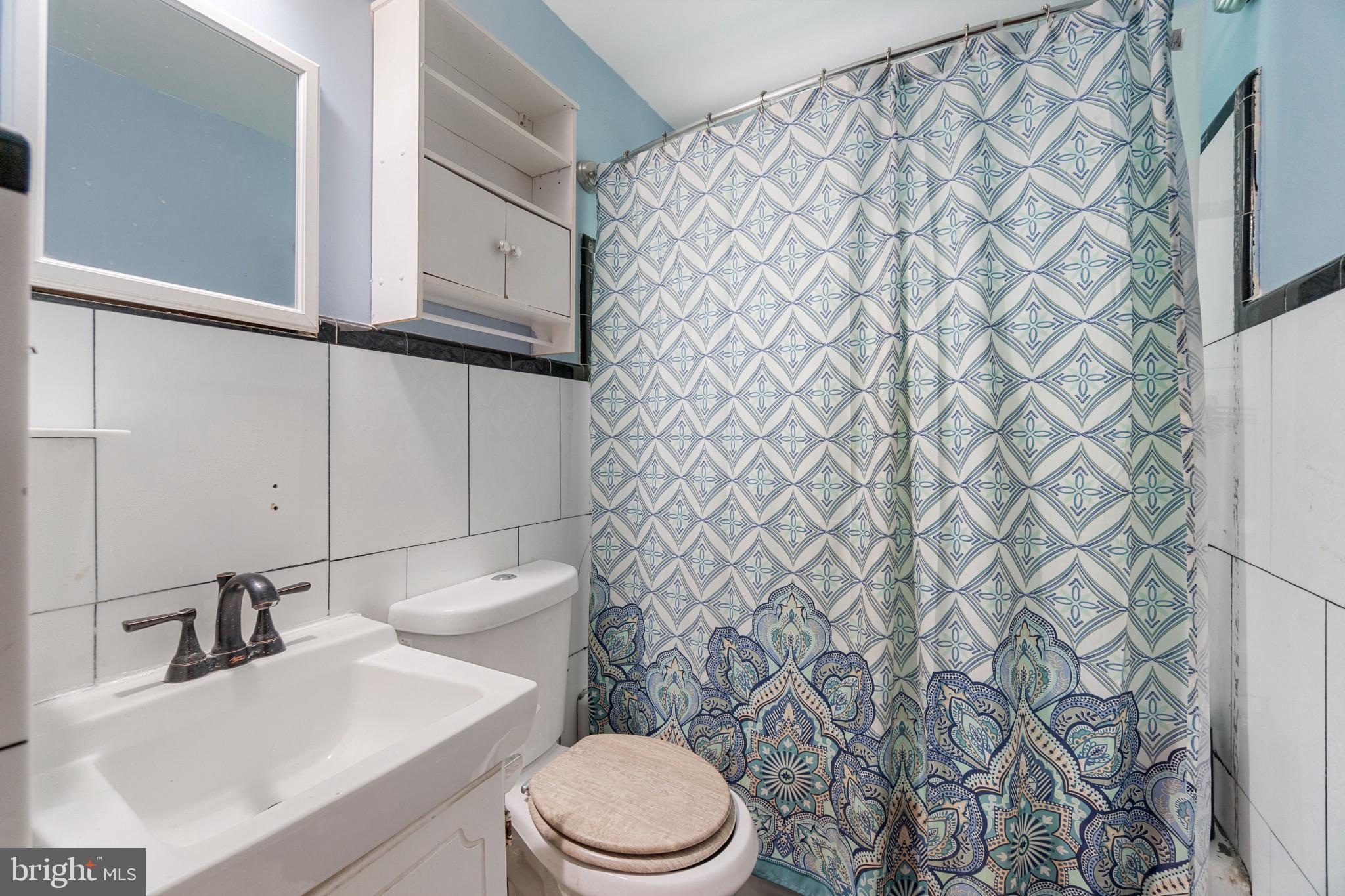 PINE TERRACE - Residential