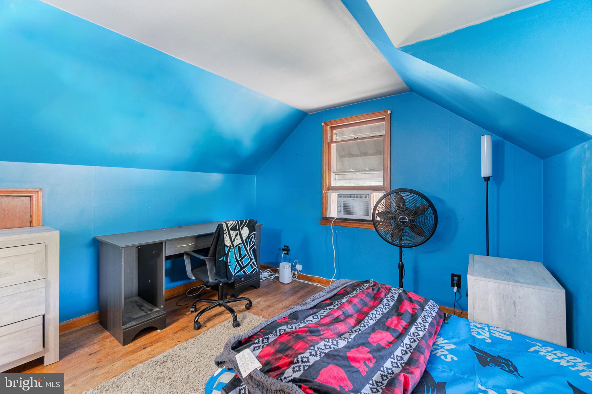 PINE TERRACE - Residential