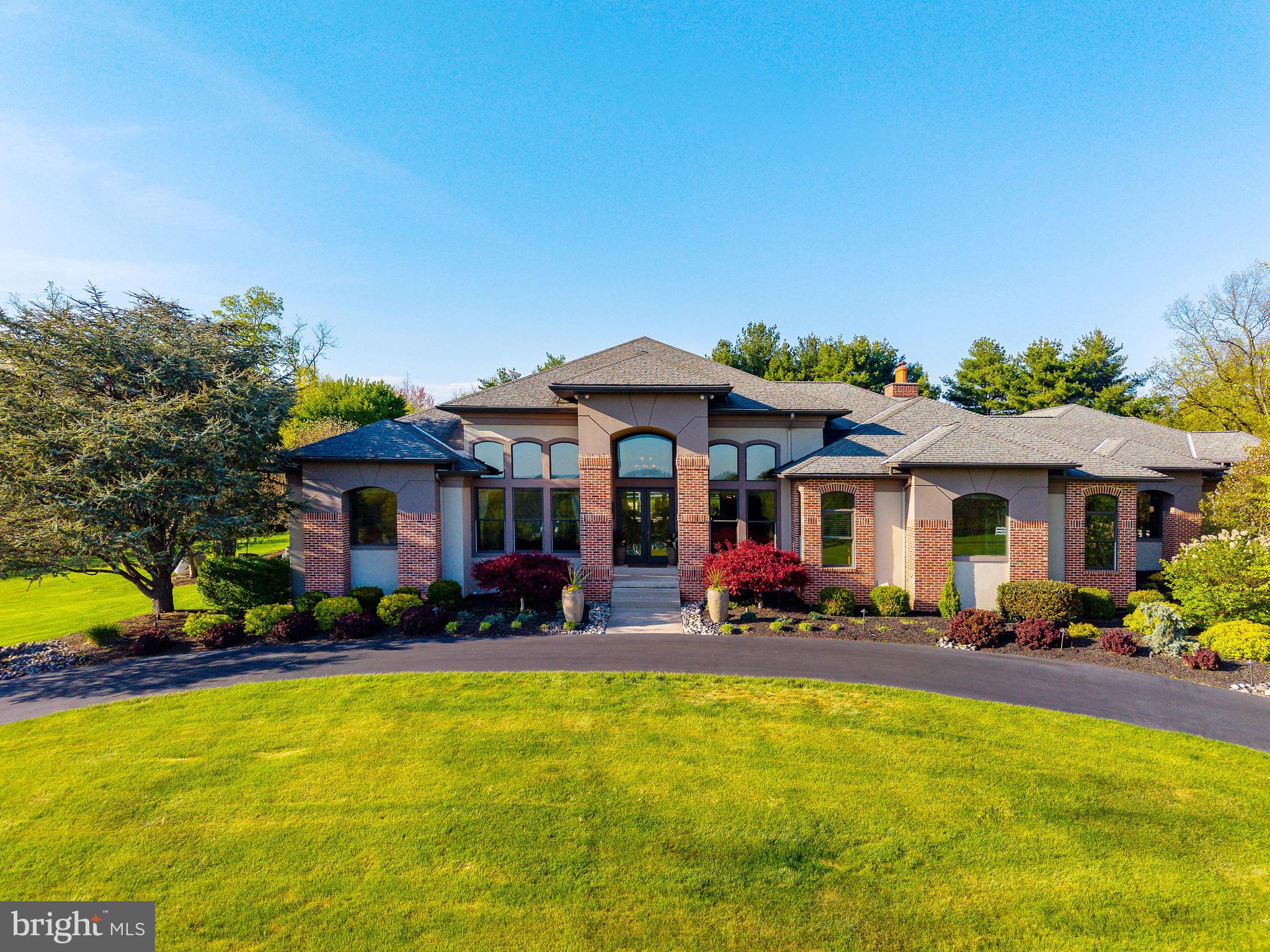 HILLTOWN - Residential