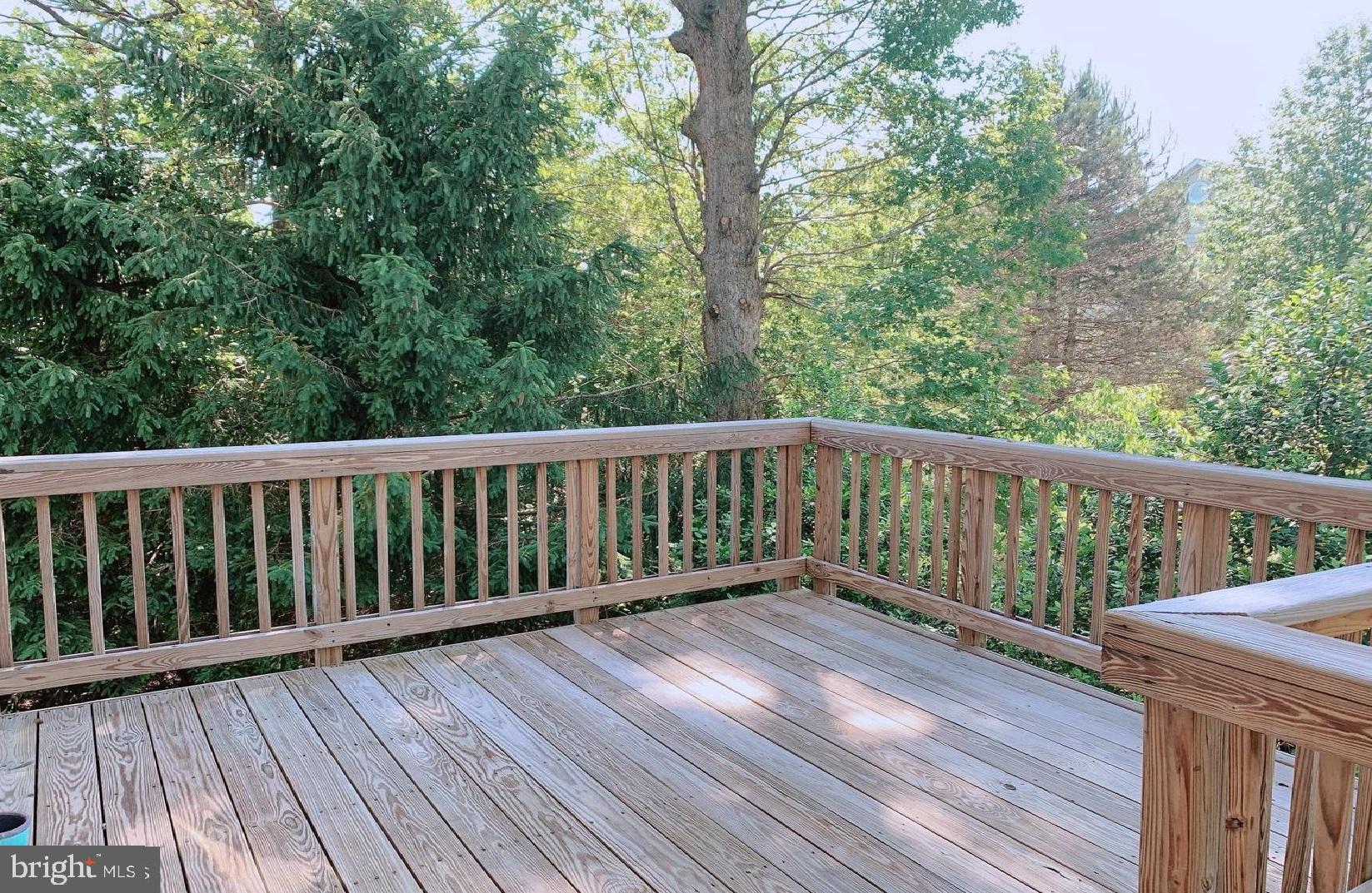 RIDGETOP COMMONS - Residential Lease