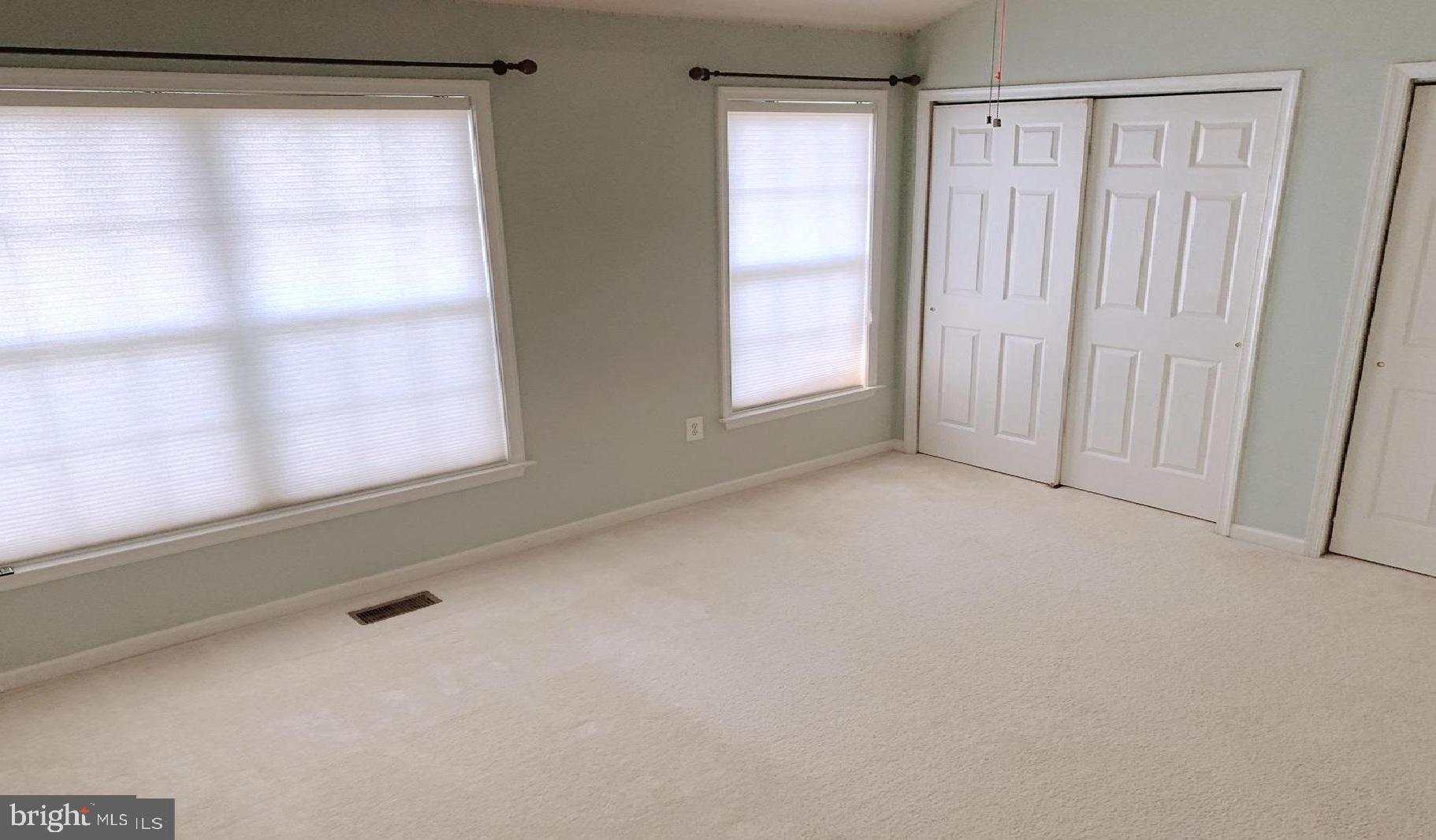 RIDGETOP COMMONS - Residential Lease