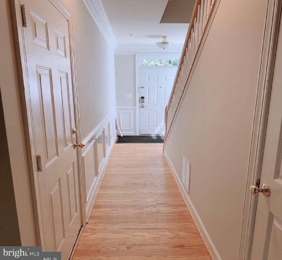 RIDGETOP COMMONS - Residential Lease