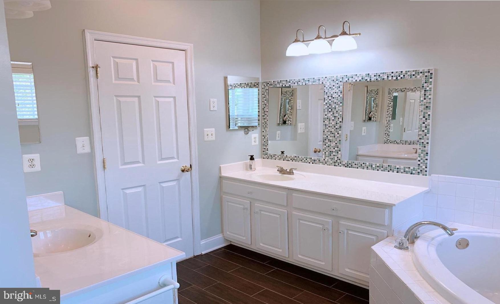 RIDGETOP COMMONS - Residential Lease