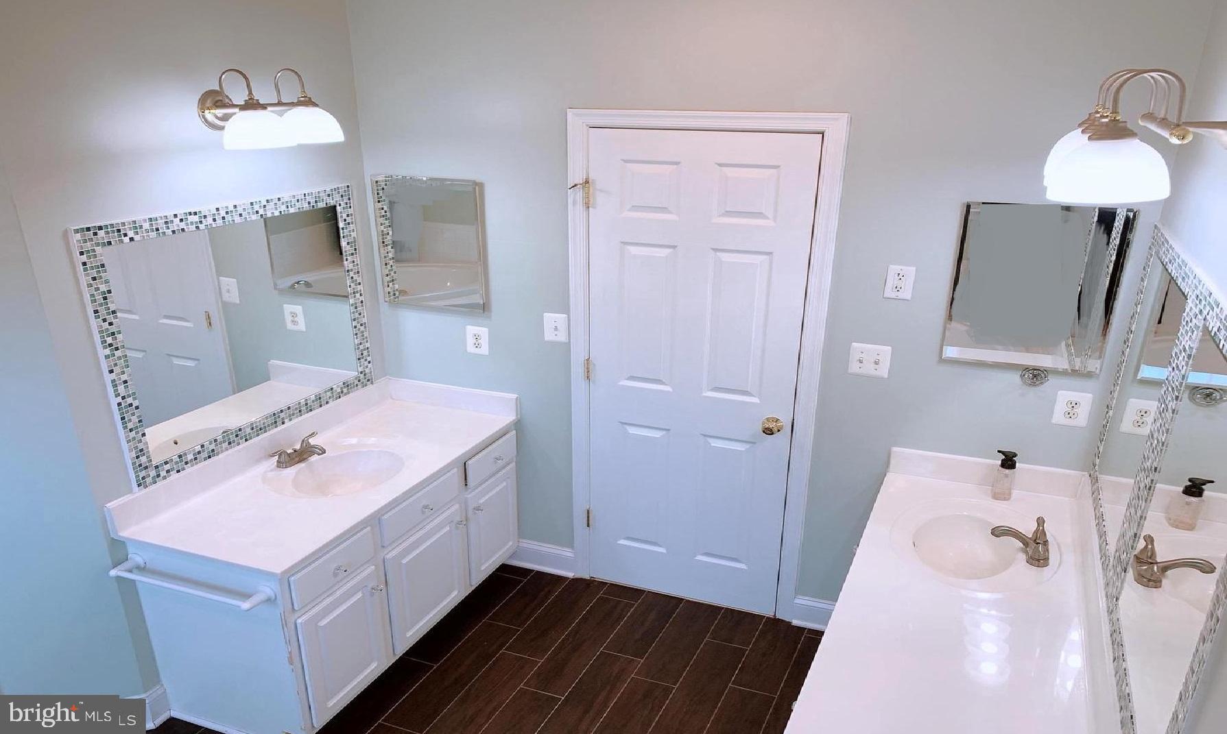 RIDGETOP COMMONS - Residential Lease