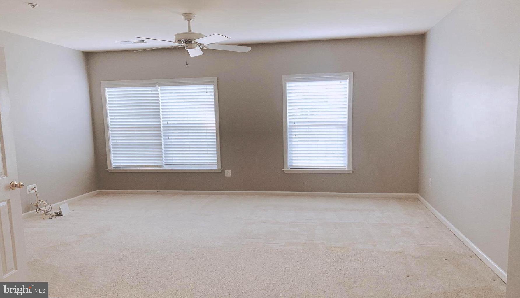 RIDGETOP COMMONS - Residential Lease