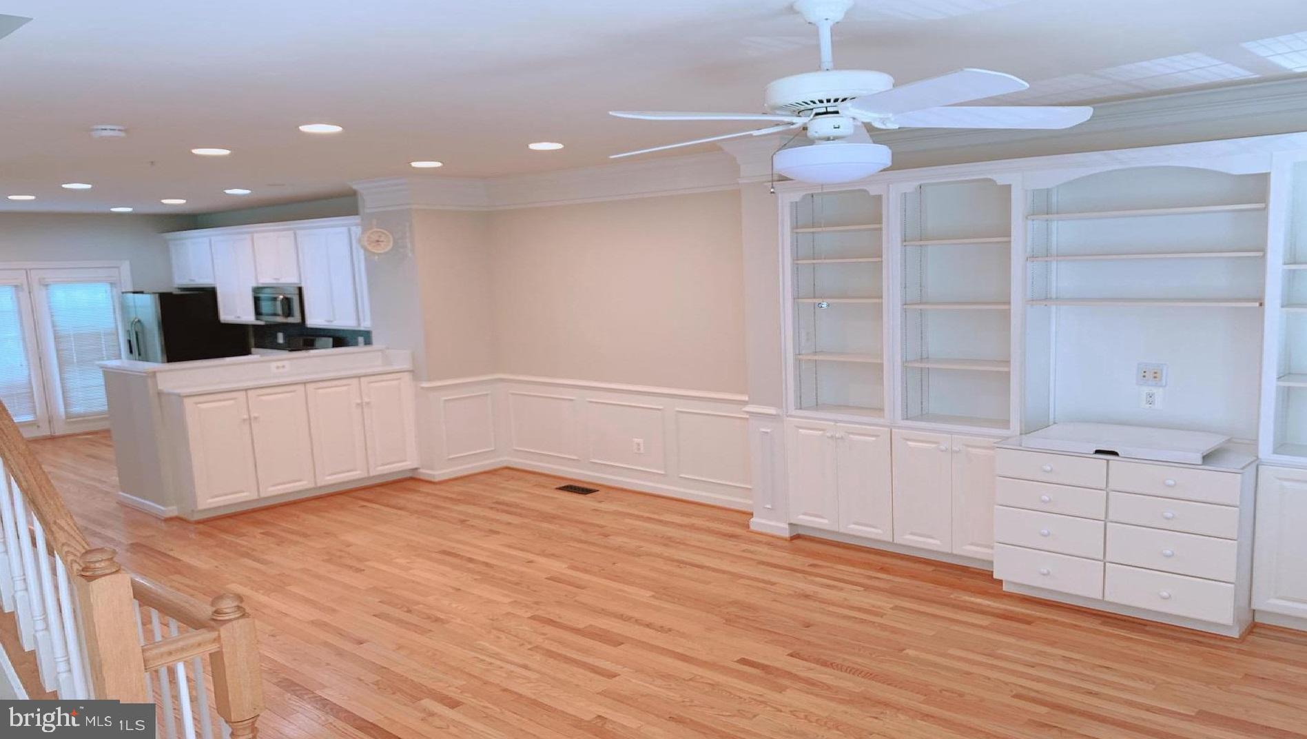 RIDGETOP COMMONS - Residential Lease