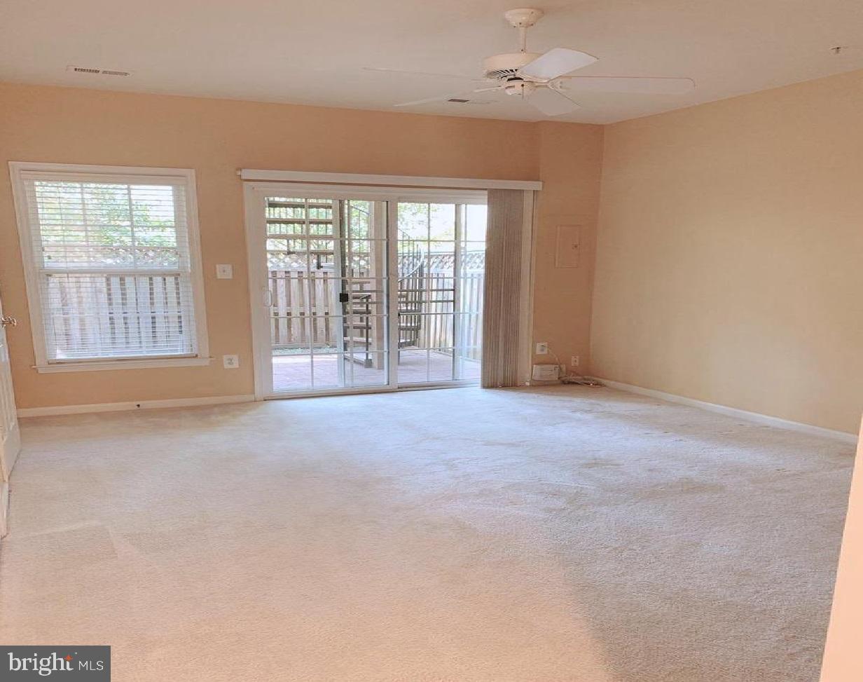 RIDGETOP COMMONS - Residential Lease