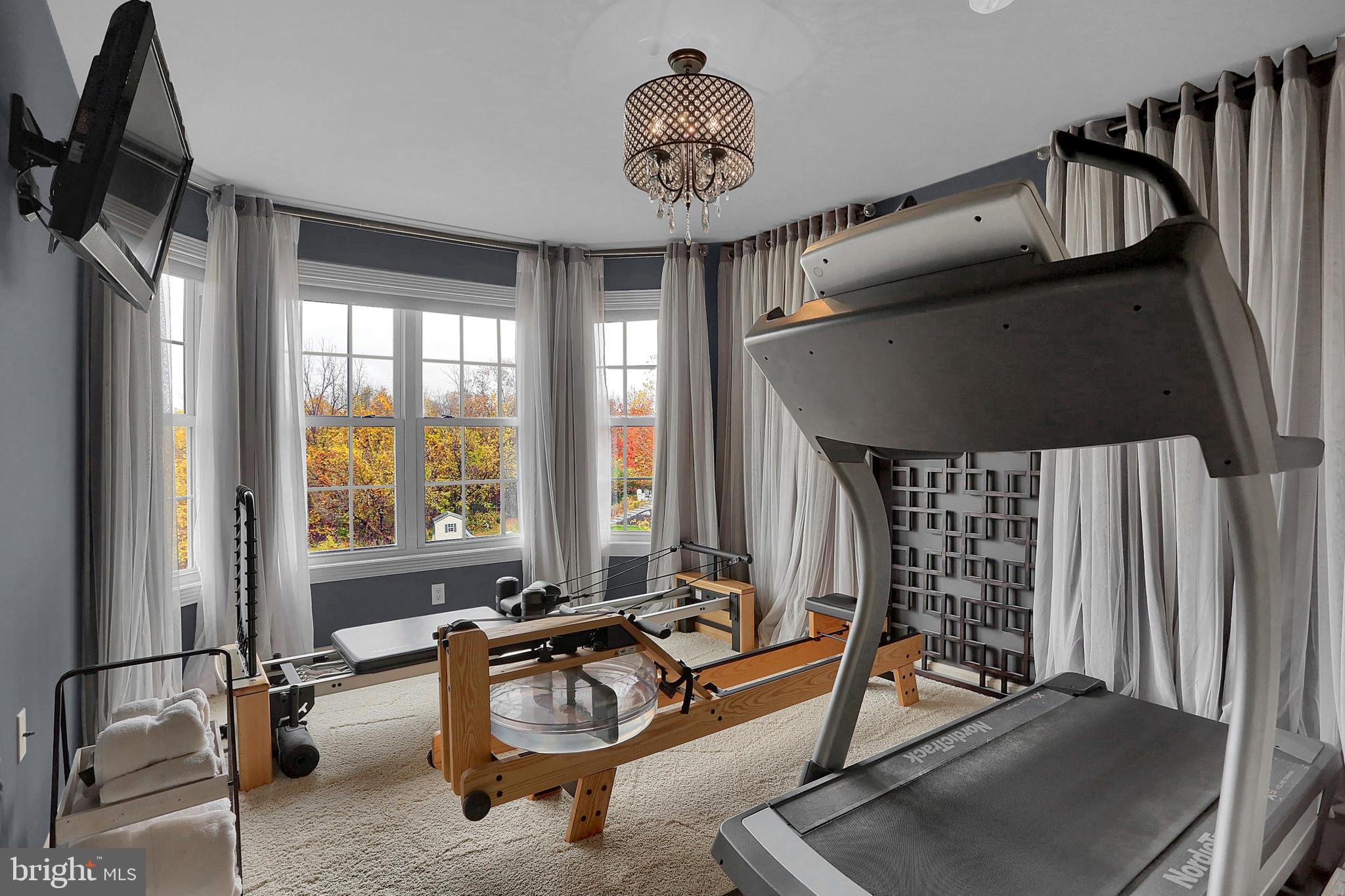 ALLEN ESTATES - Residential