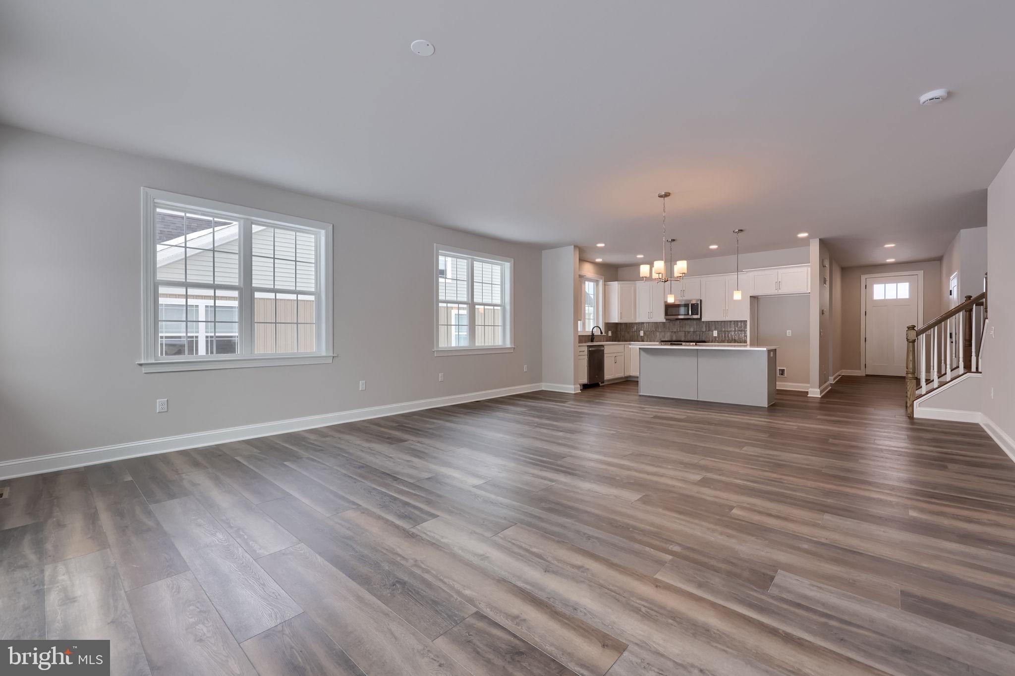 CROSSGATES - Residential