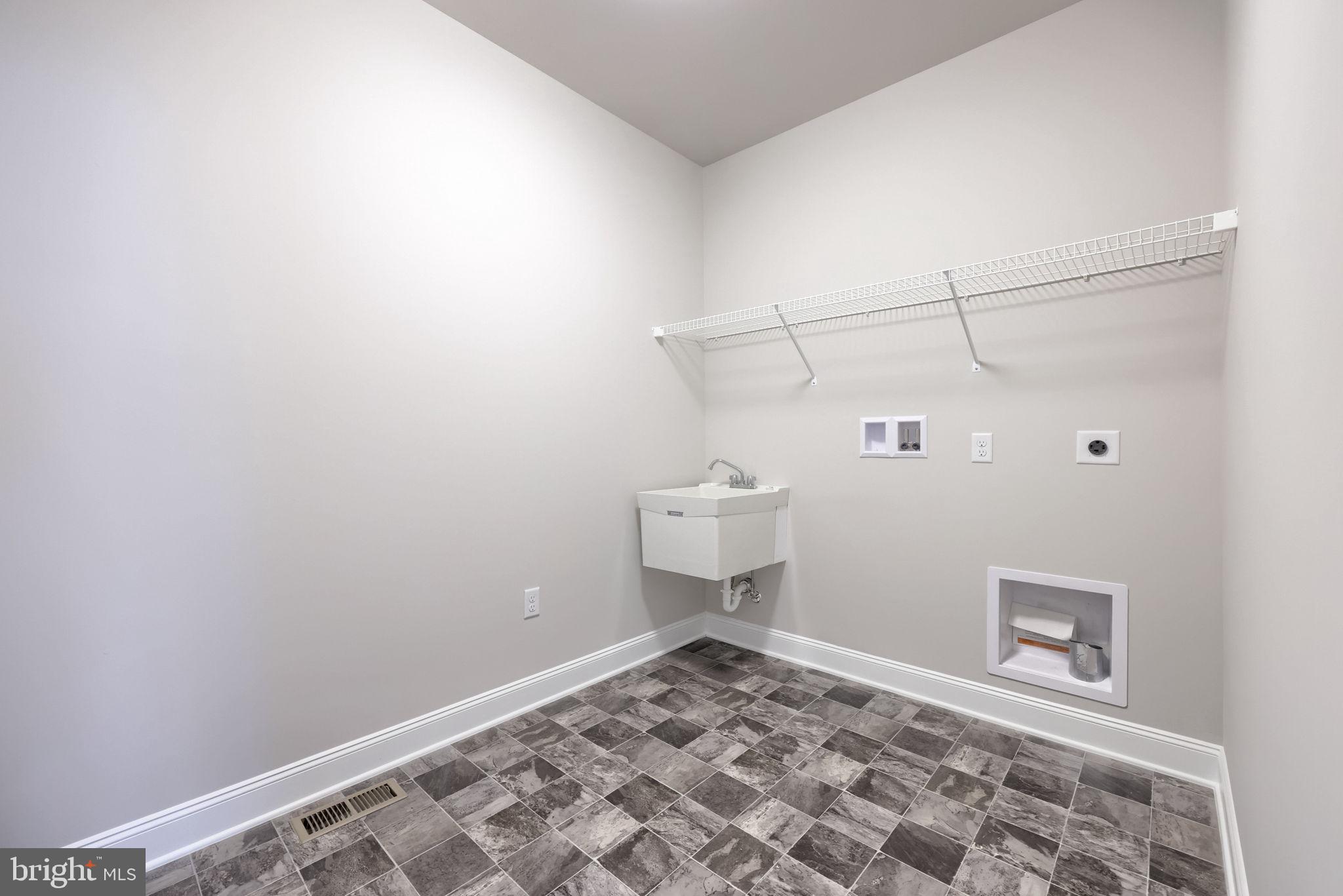 CROSSGATES - Residential