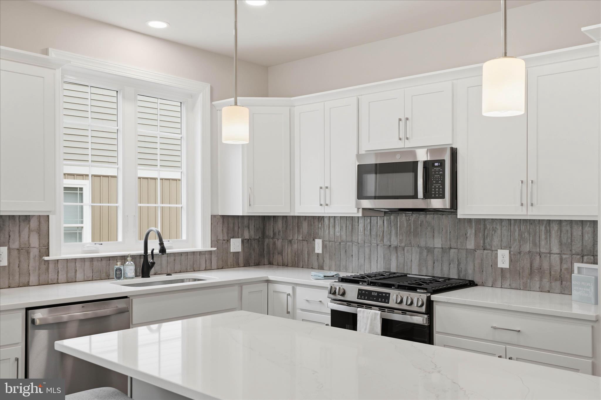 CROSSGATES - Residential