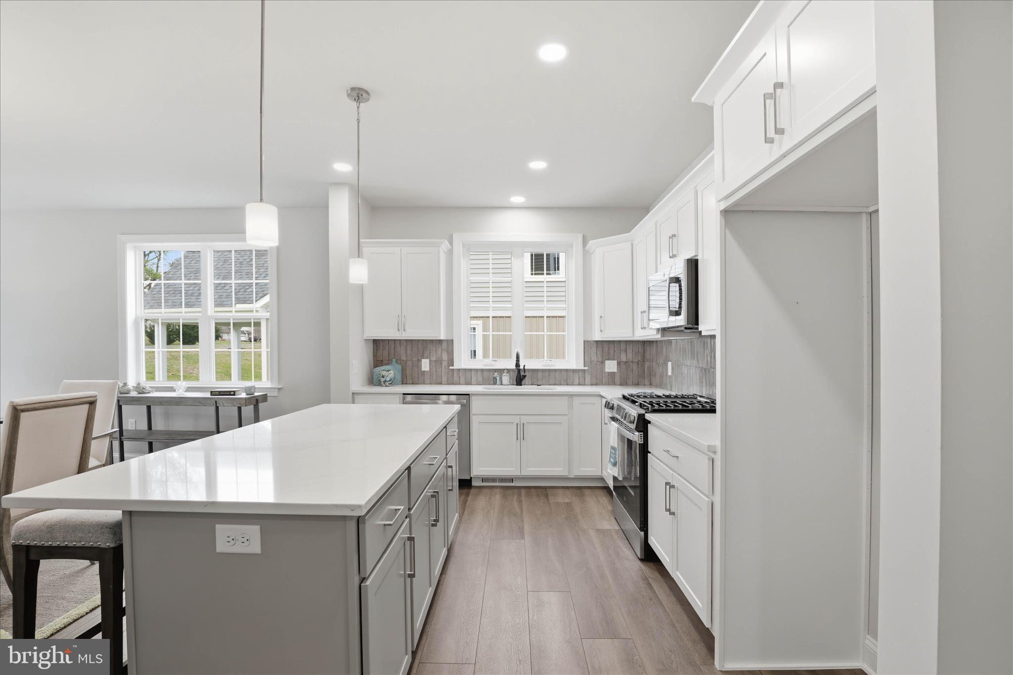 CROSSGATES - Residential