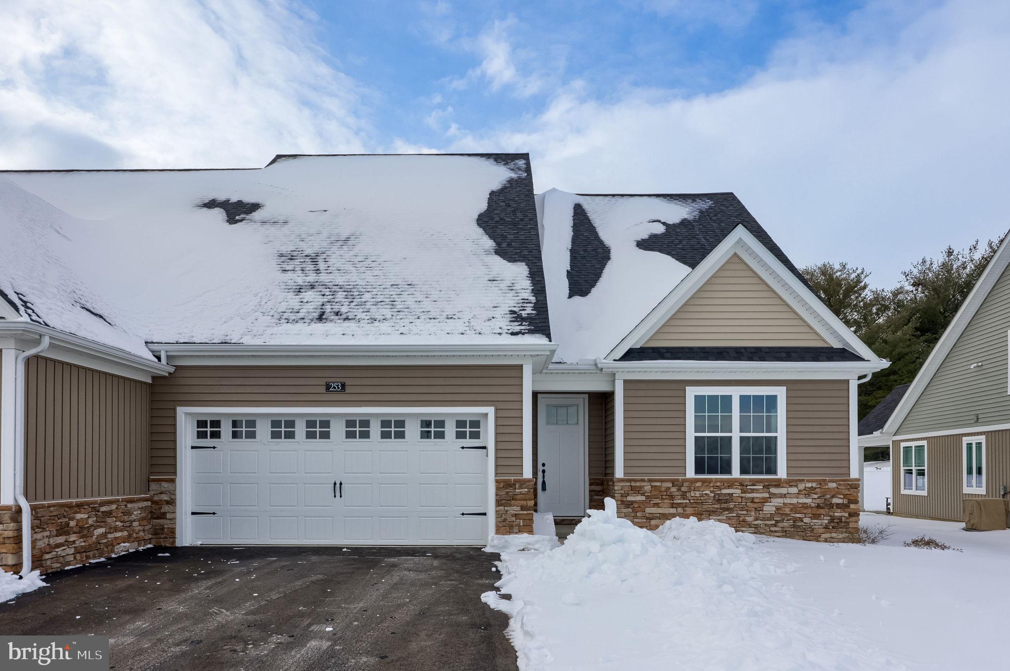 CROSSGATES - Residential