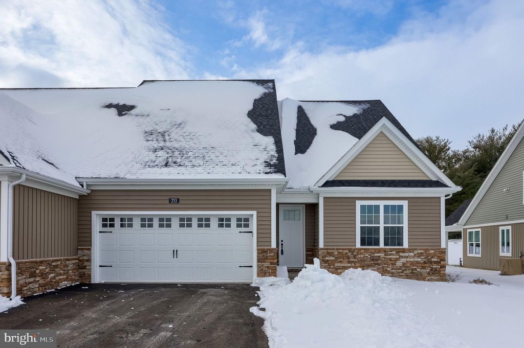 Photo of 253 Bellaride Lane #52, MILLERSVILLE, PA 17551 (MLS # PALA2077034)