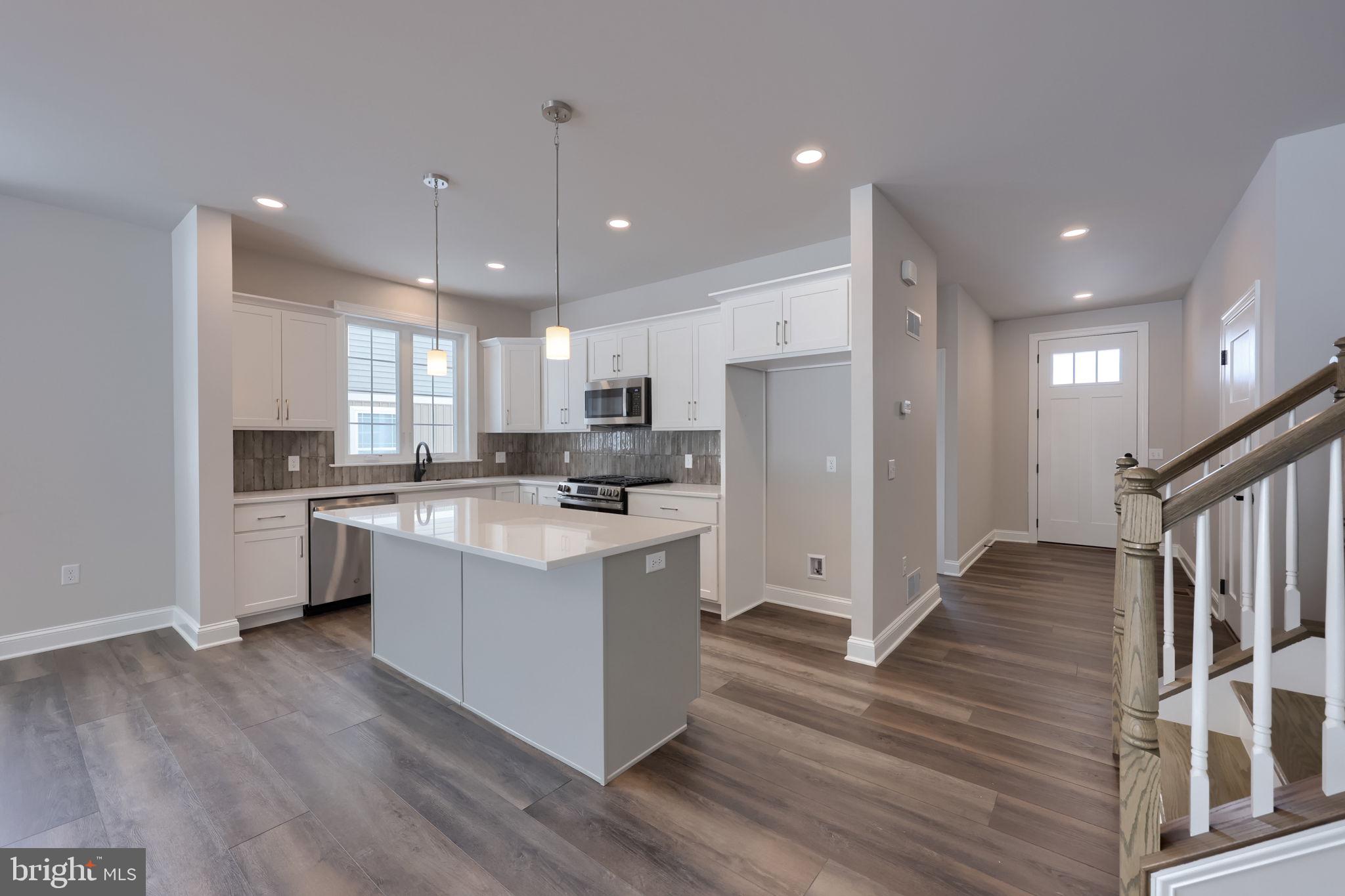 CROSSGATES - Residential