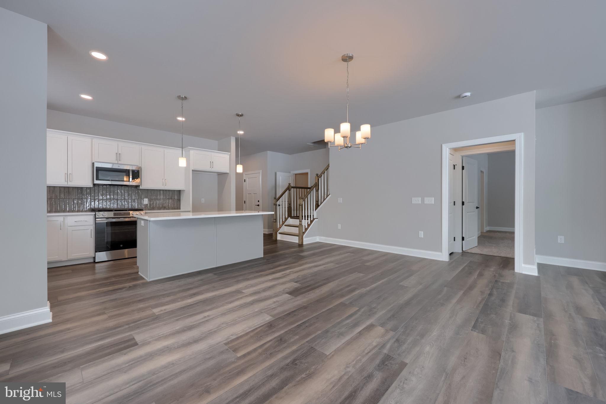 CROSSGATES - Residential