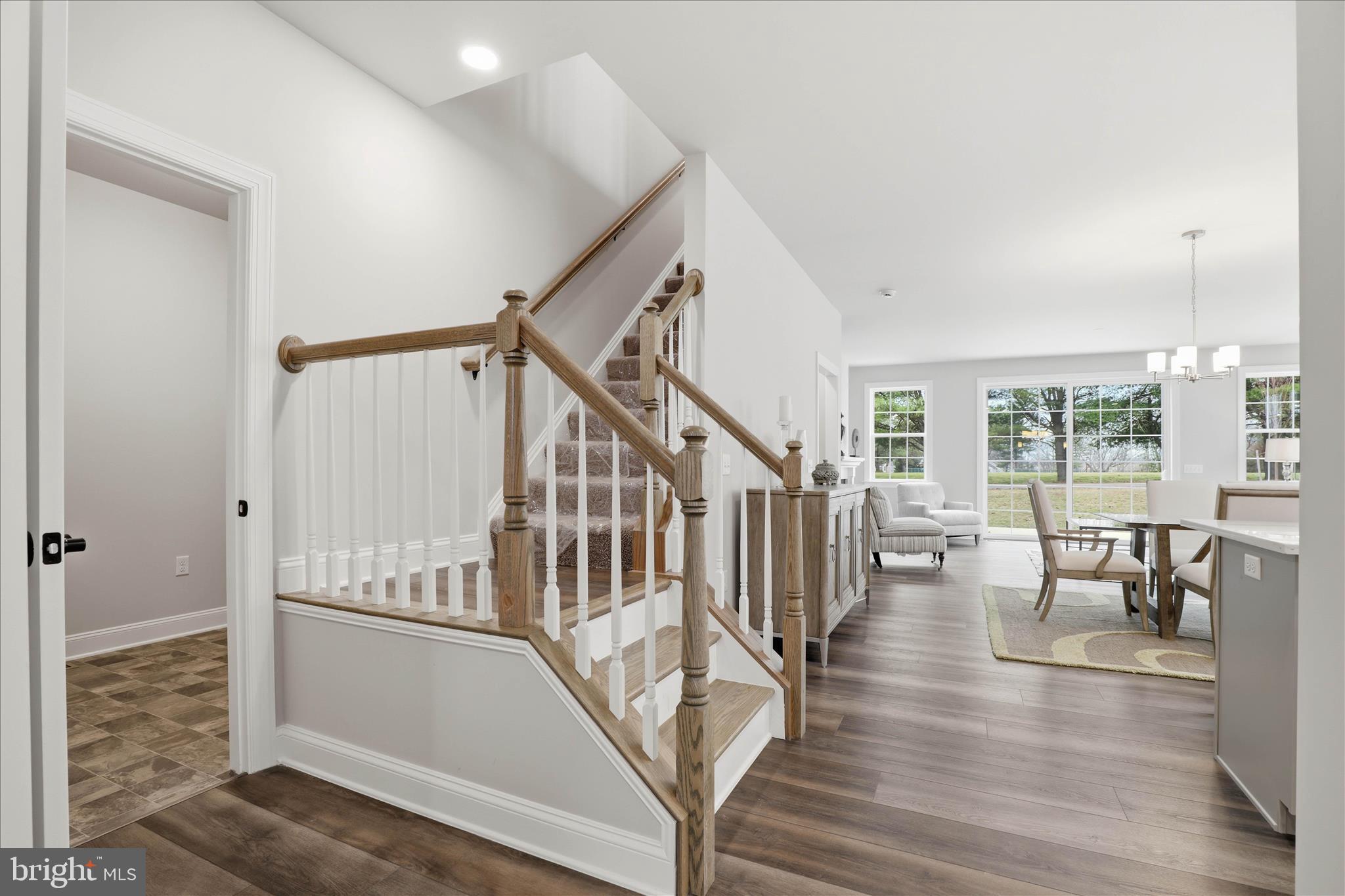 CROSSGATES - Residential