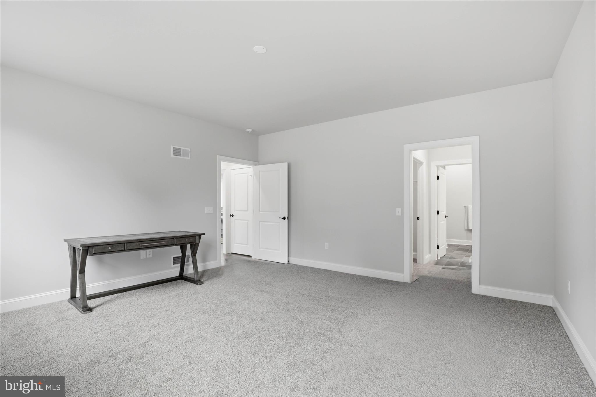 CROSSGATES - Residential