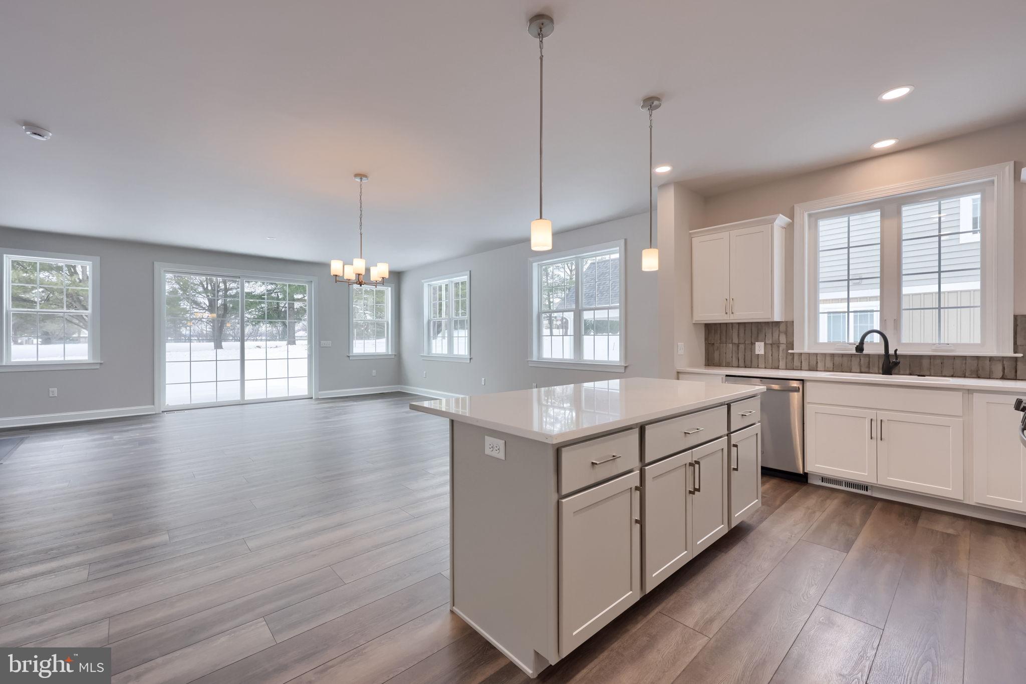 CROSSGATES - Residential