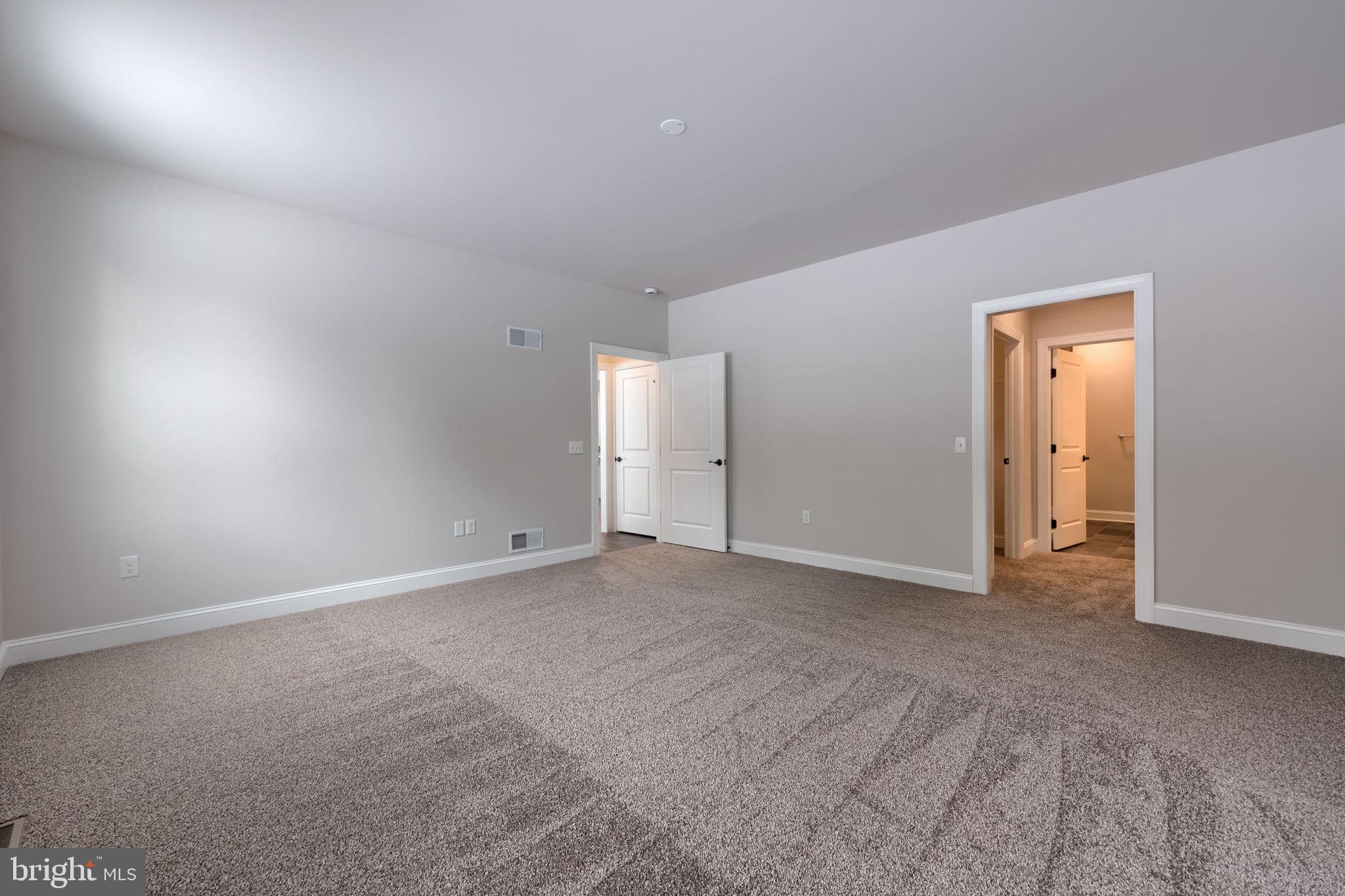 CROSSGATES - Residential