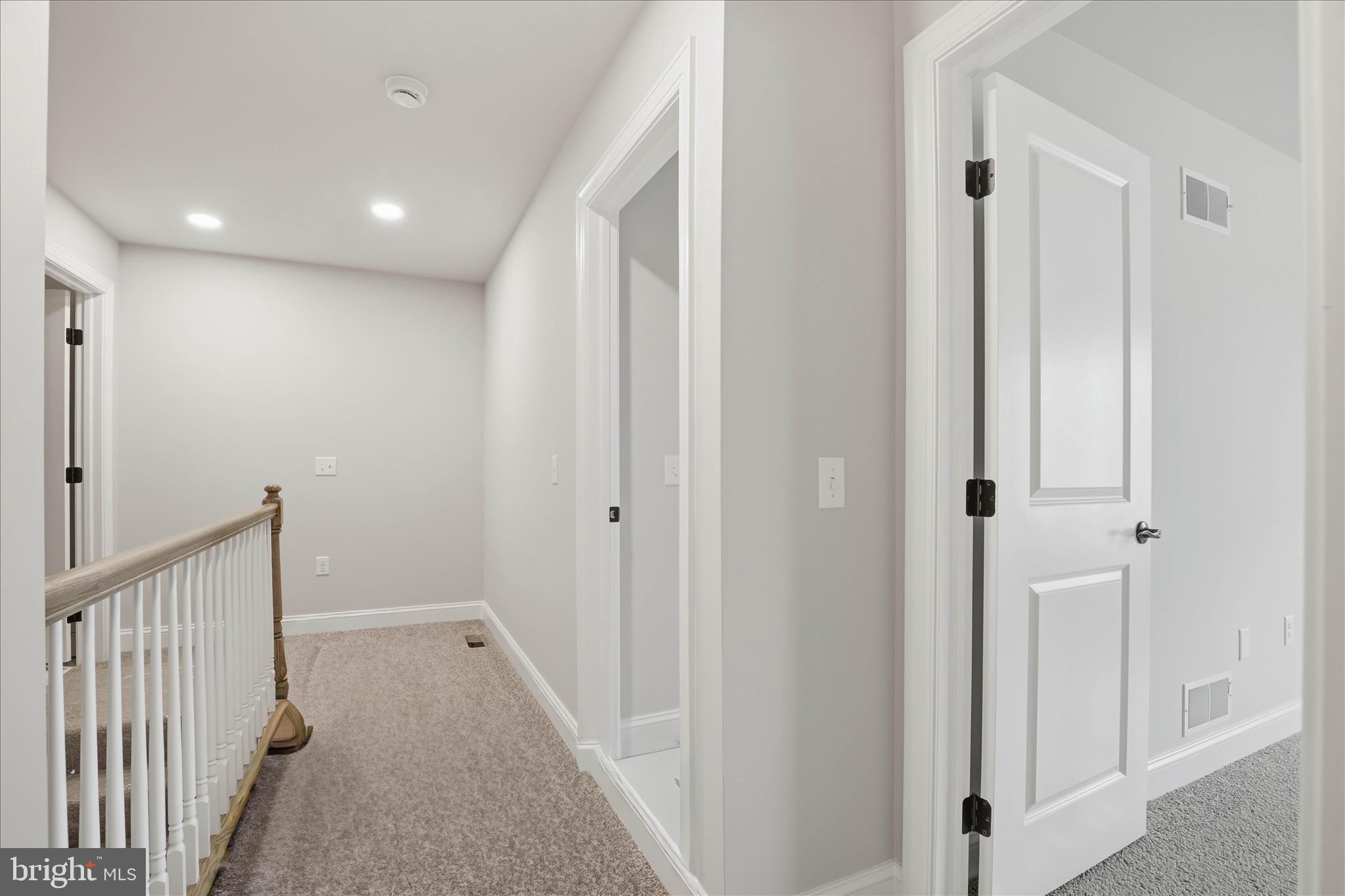 CROSSGATES - Residential