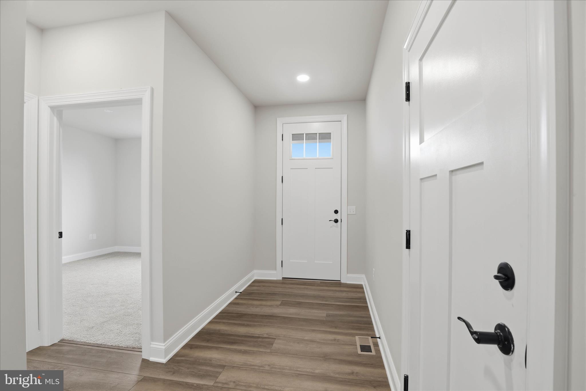 CROSSGATES - Residential