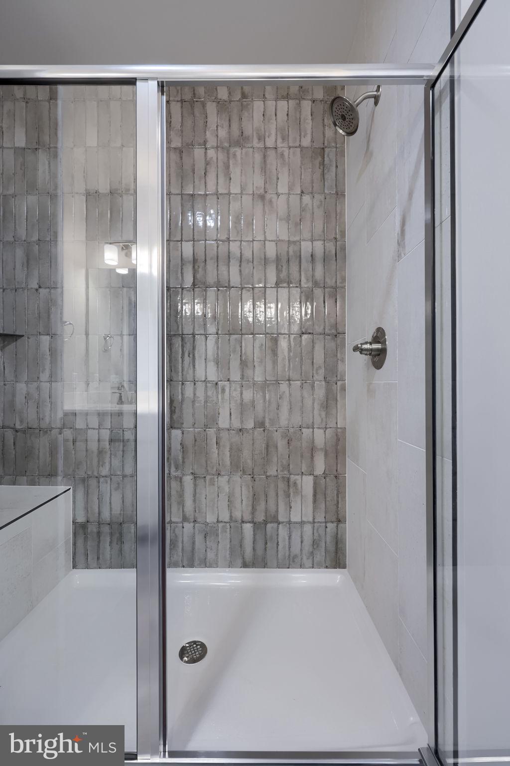 CROSSGATES - Residential