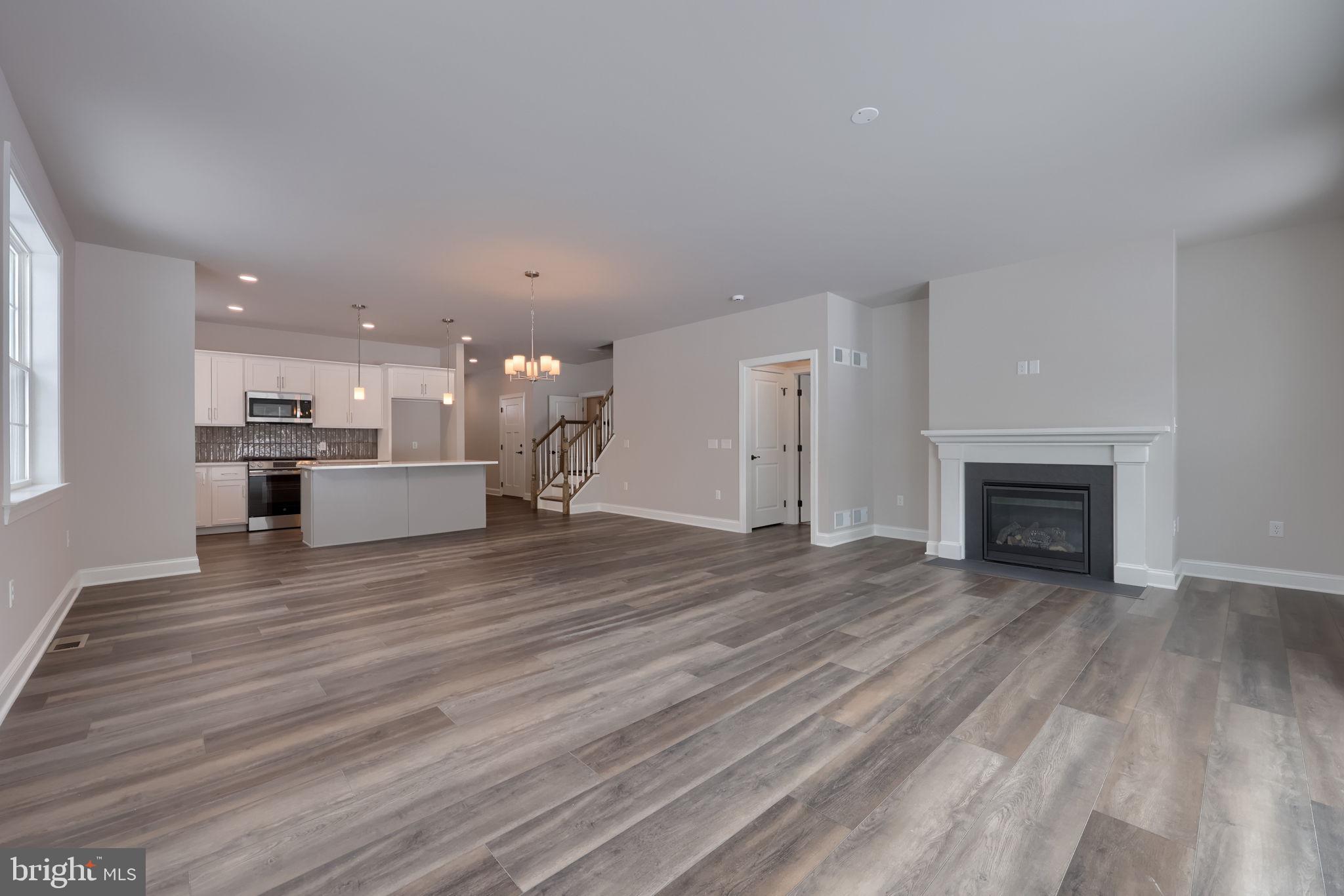 CROSSGATES - Residential